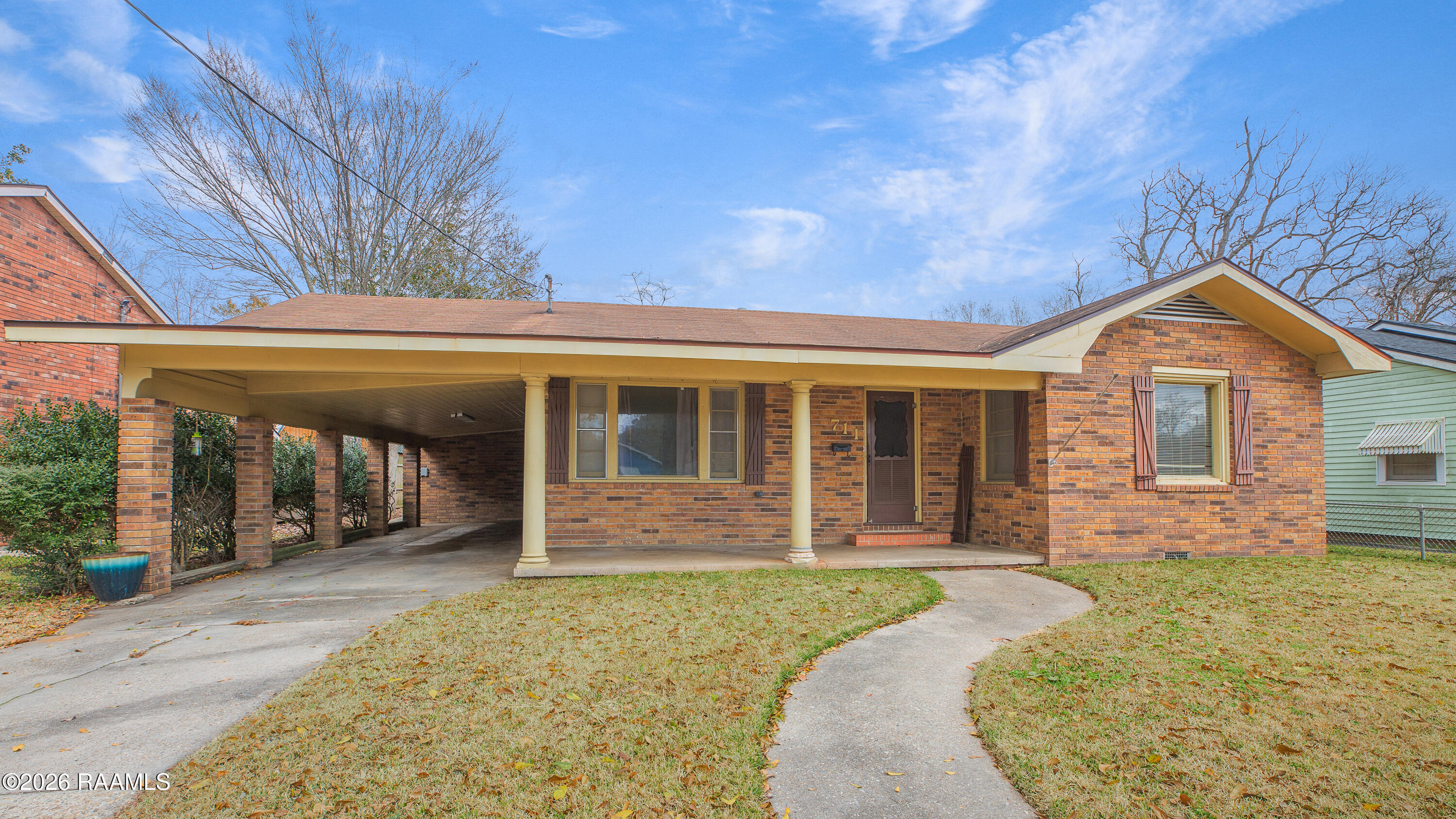 711 Maumus, New Iberia LA