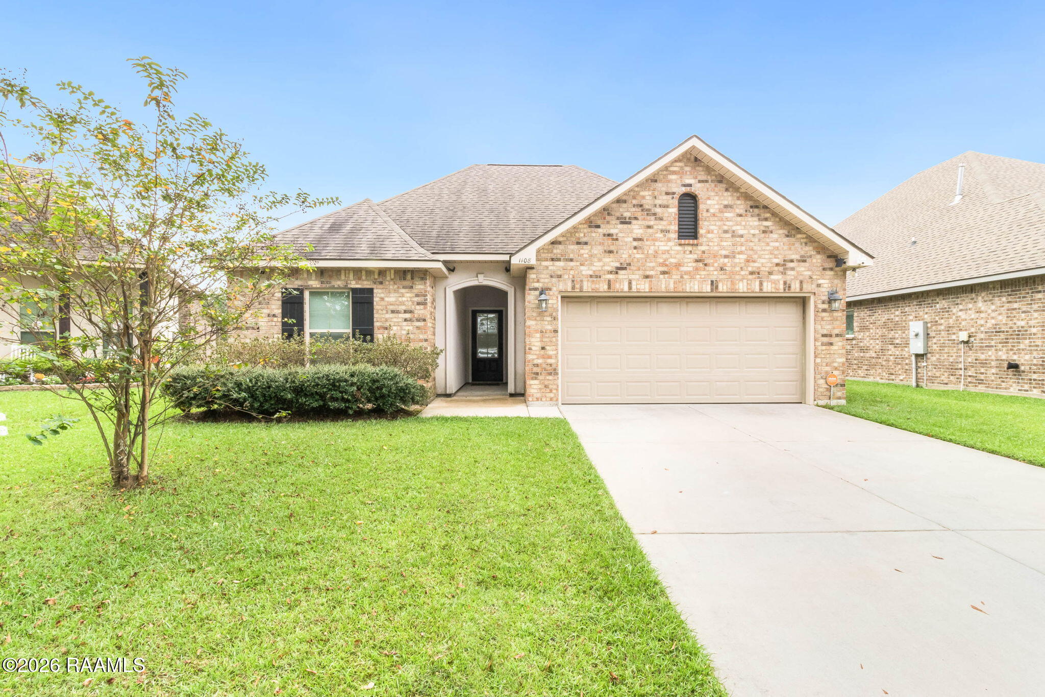 1108 Deer Meadow, Broussard LA