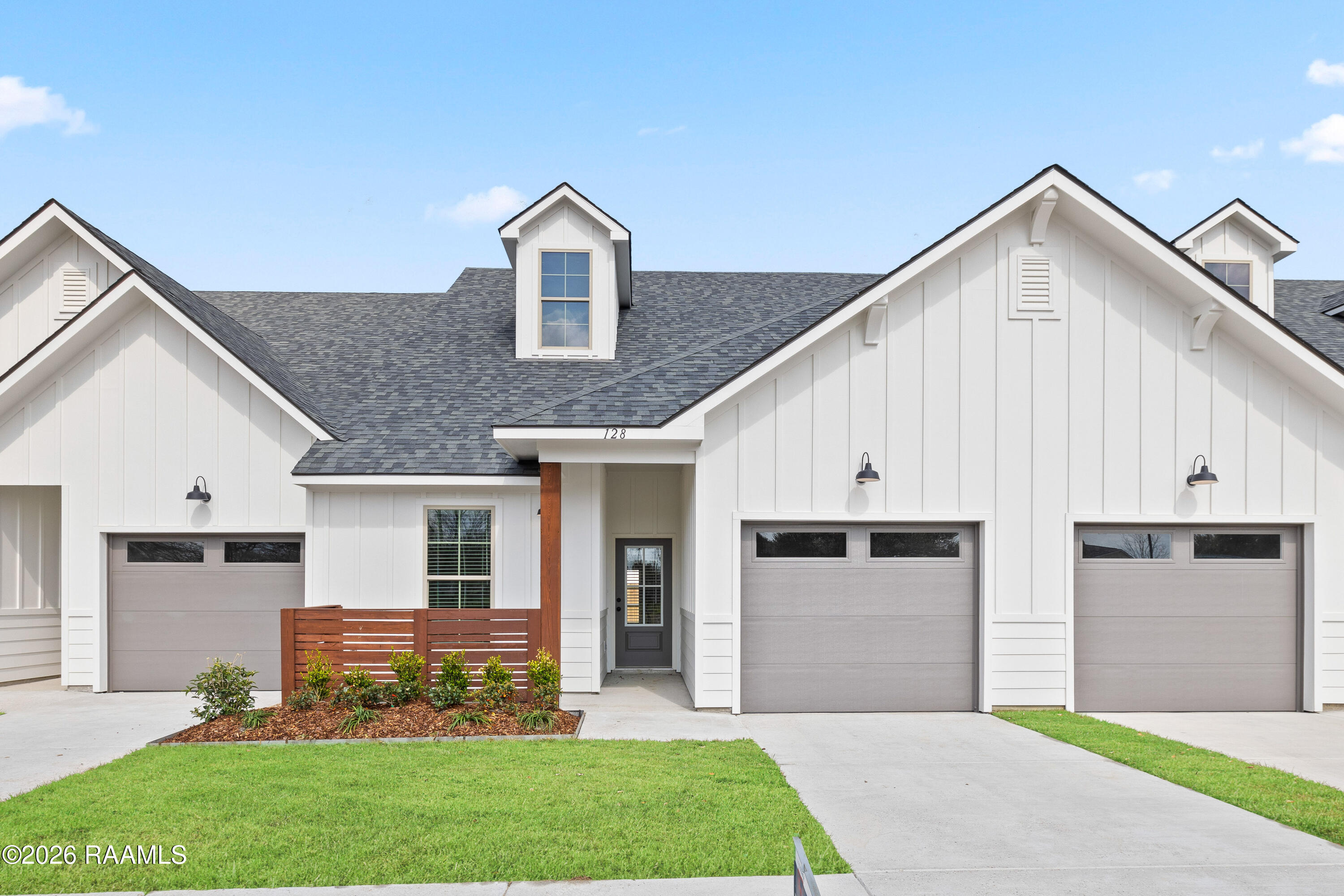 128 Frontier, Scott LA