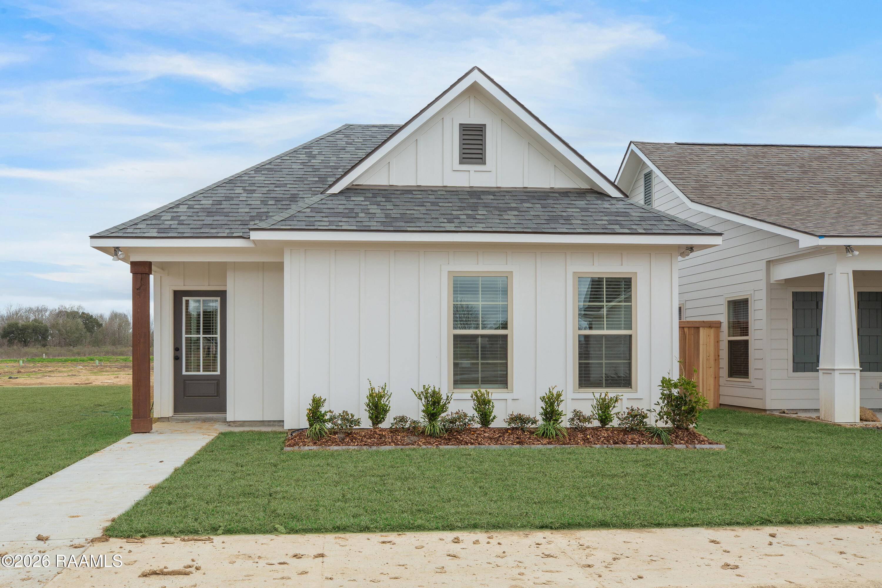 102 Ridgedale, Scott LA