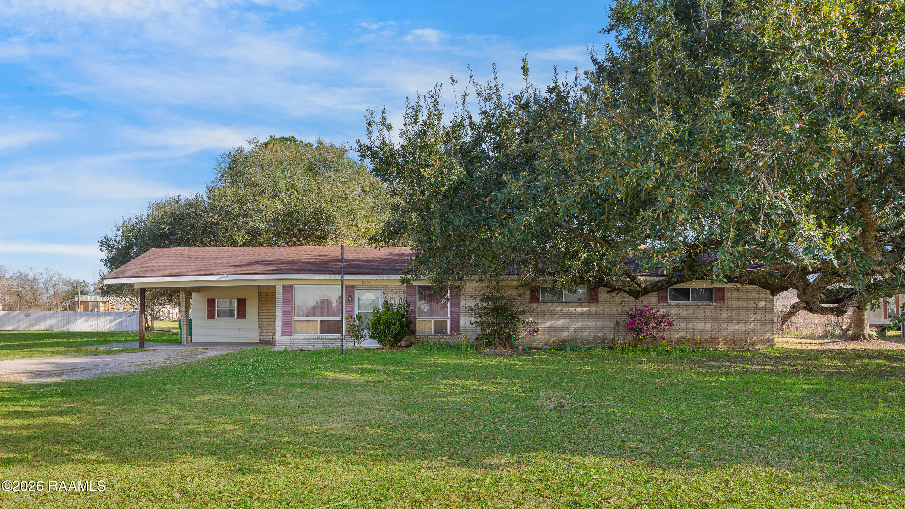 818 Canal, Jeanerette LA