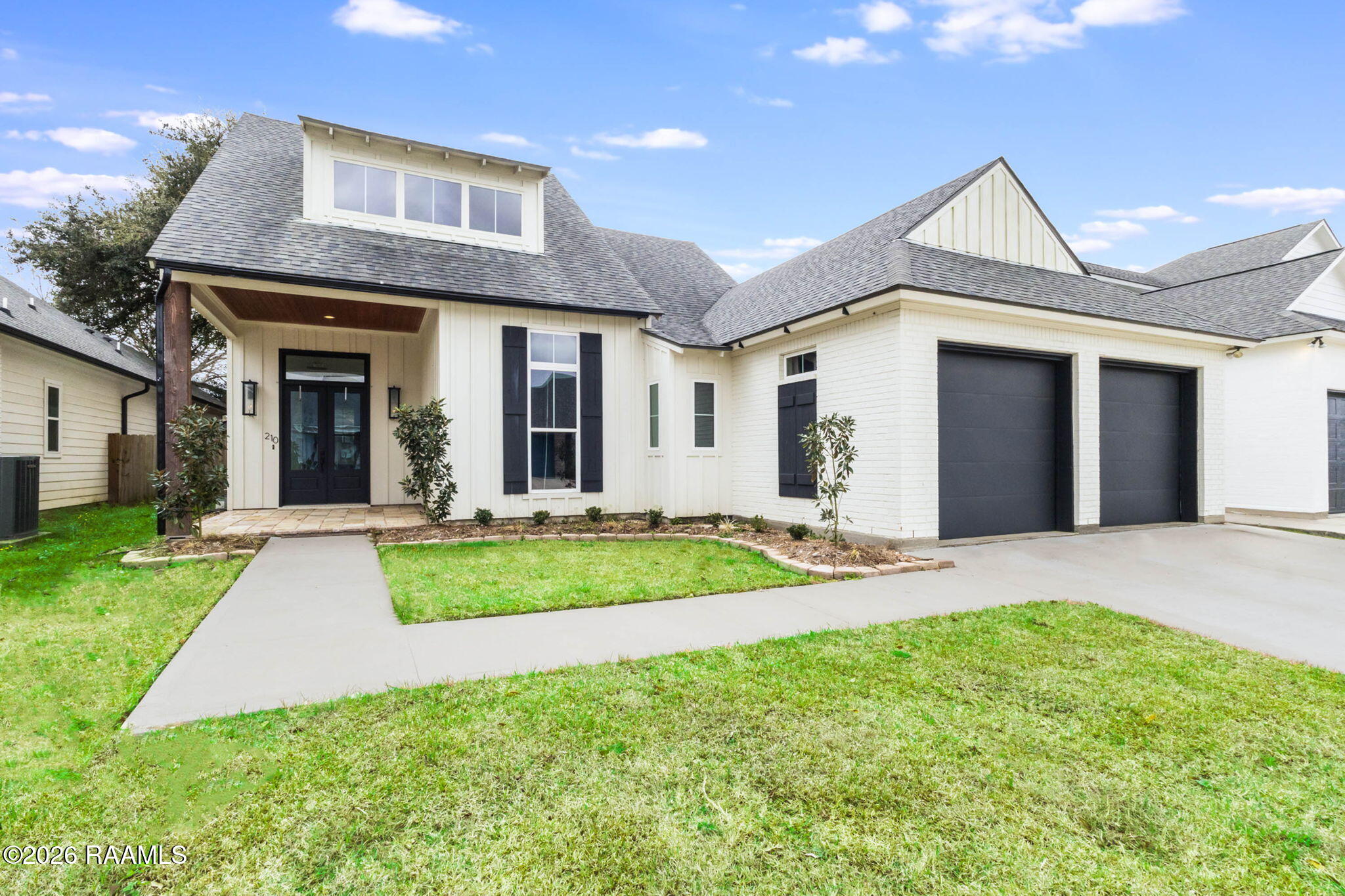 210 Treescape, Lafayette LA