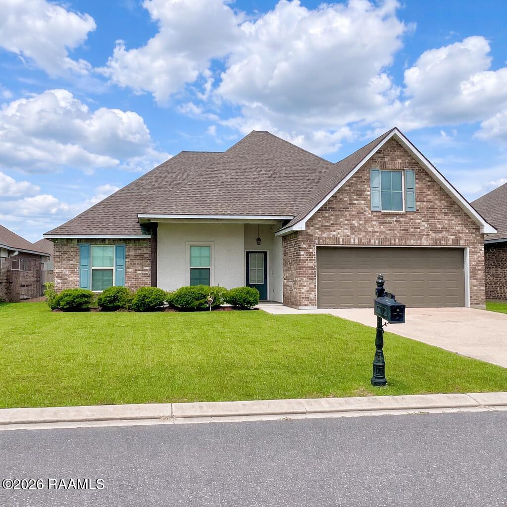 103 Michael John, Maurice LA