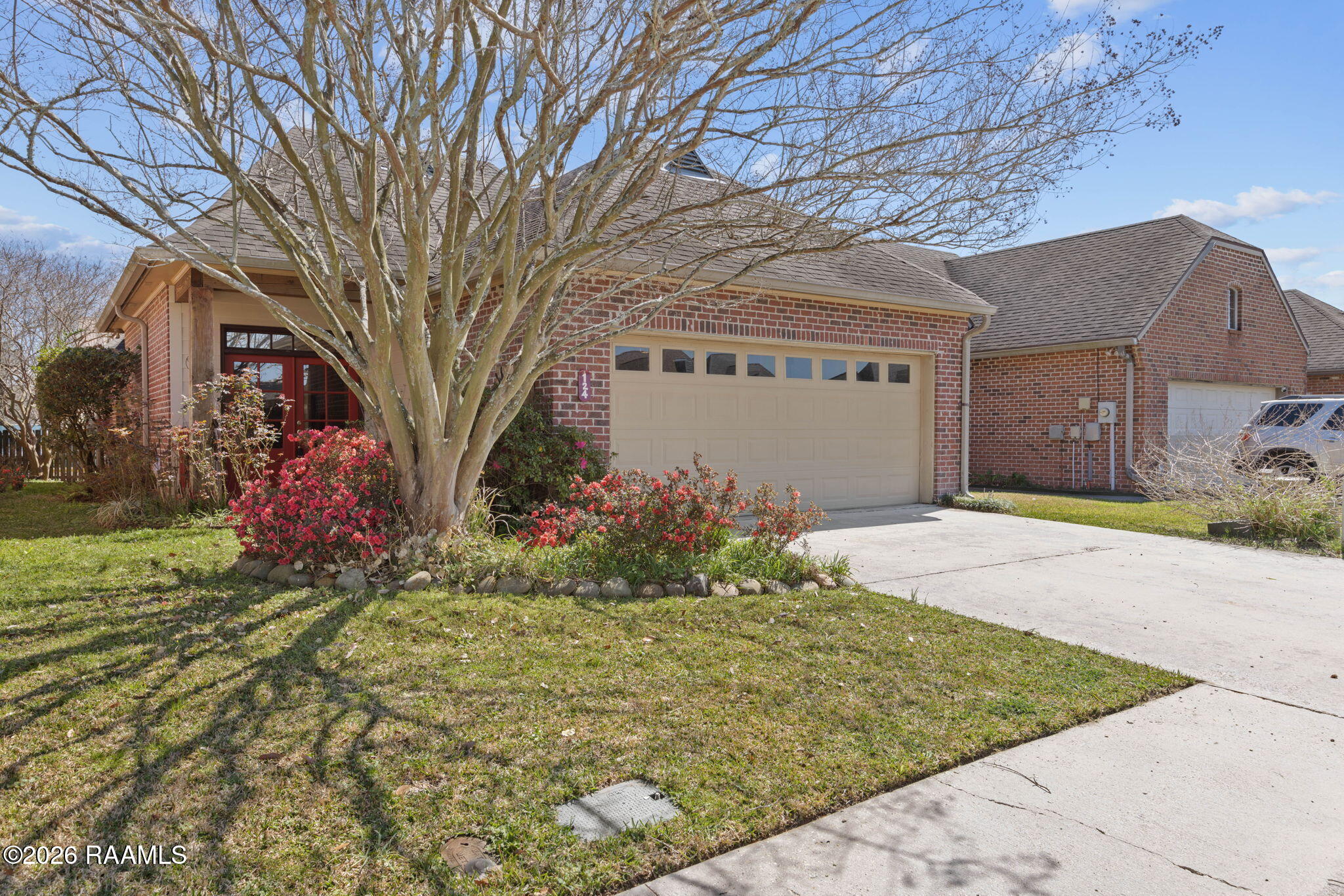 124 Oakbend, Lafayette LA