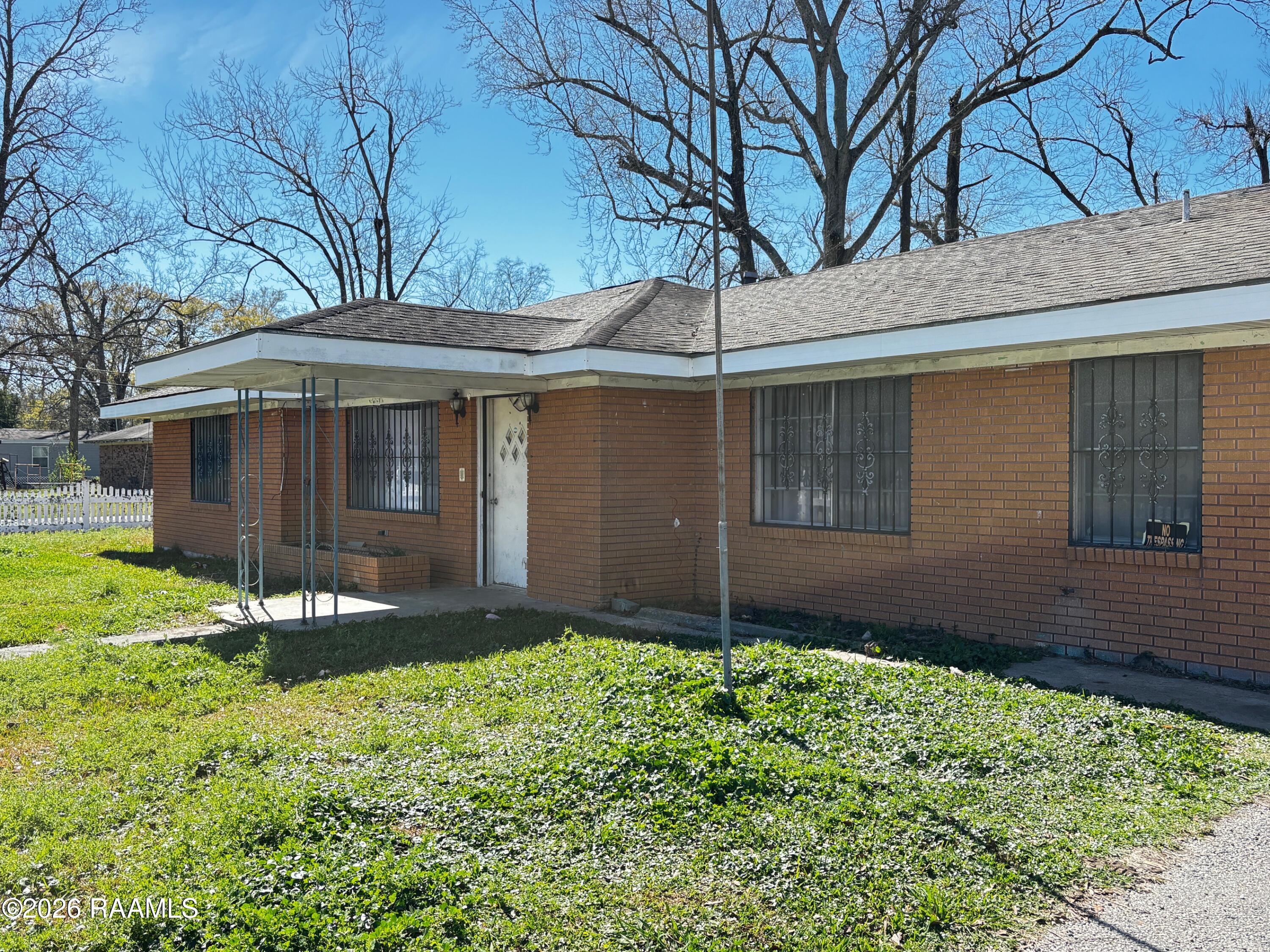 1325 Peterson, Jennings LA