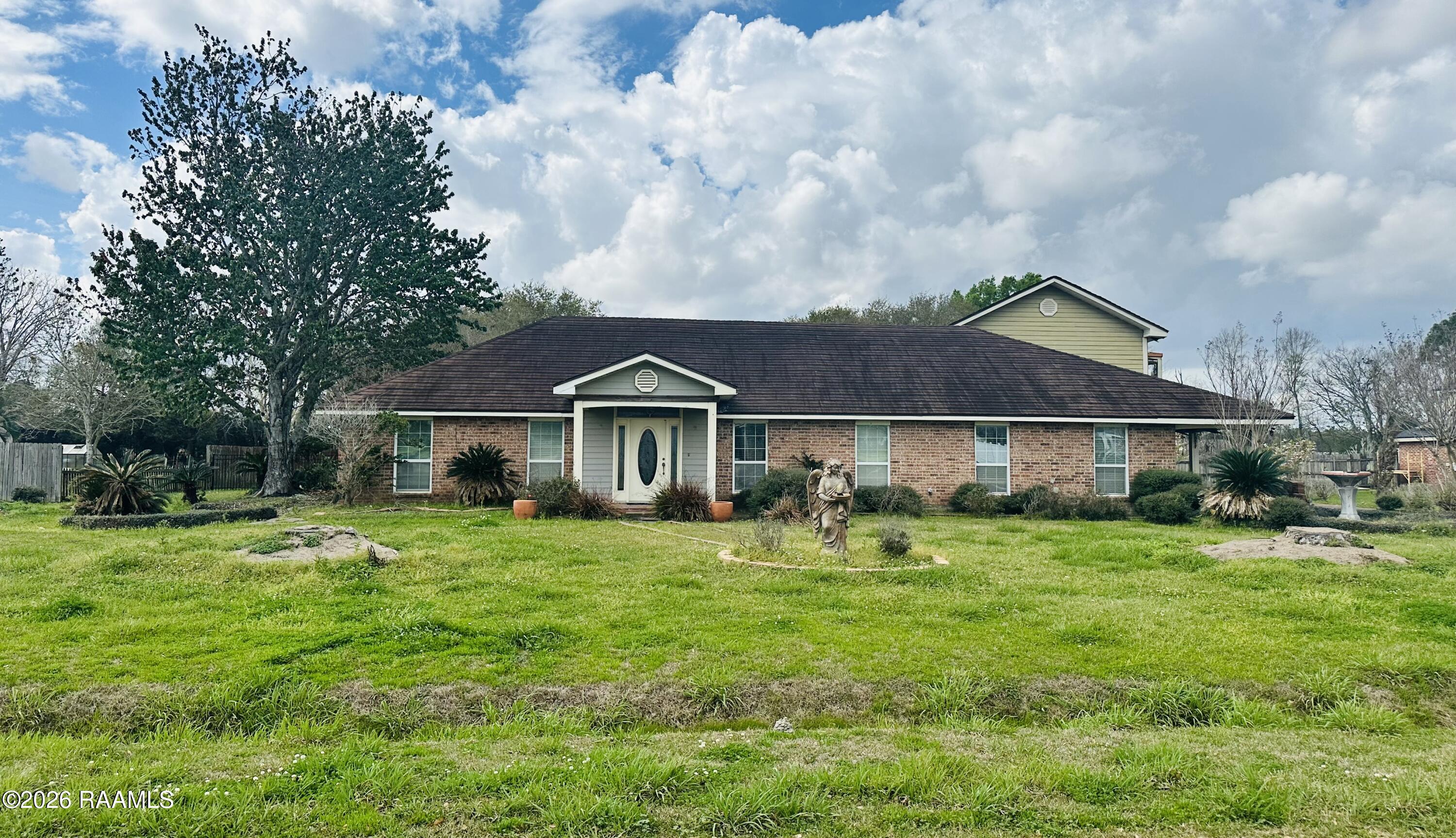 115 Ridgela, Duson LA