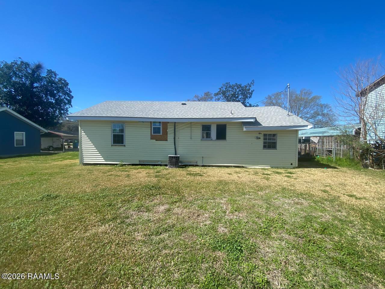 123 Louis The 1st, Luling LA