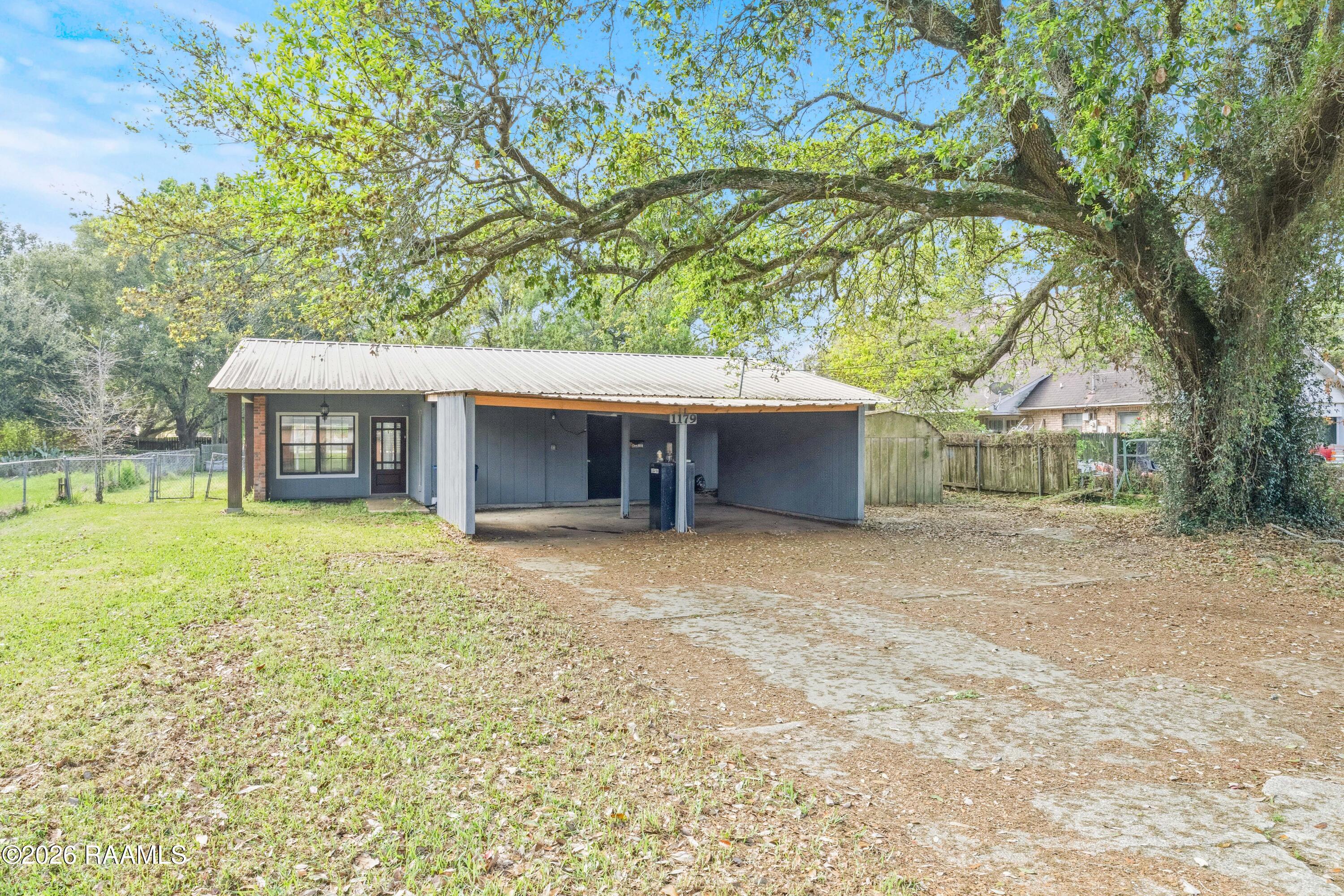 1179 W 14th, Crowley LA