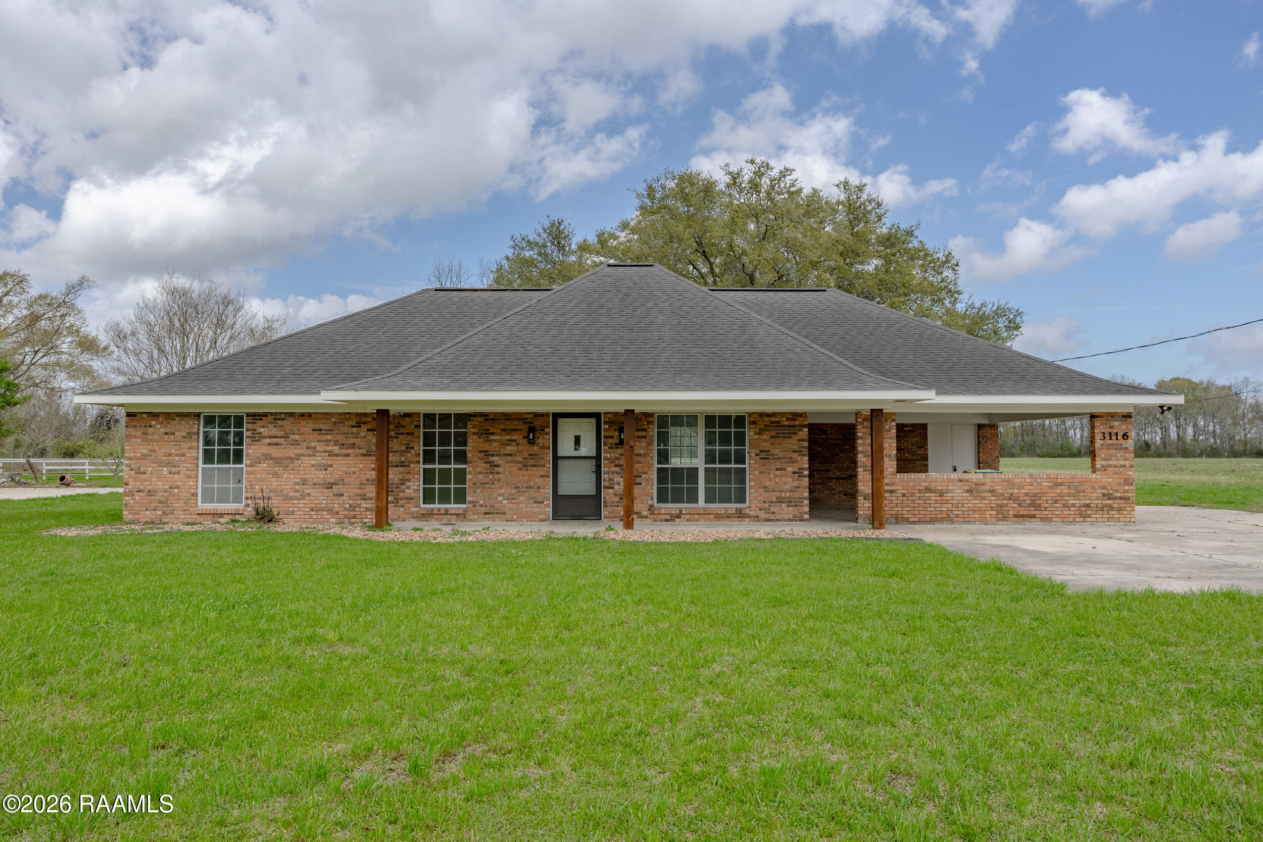 3116 Grand Point, Breaux Bridge LA