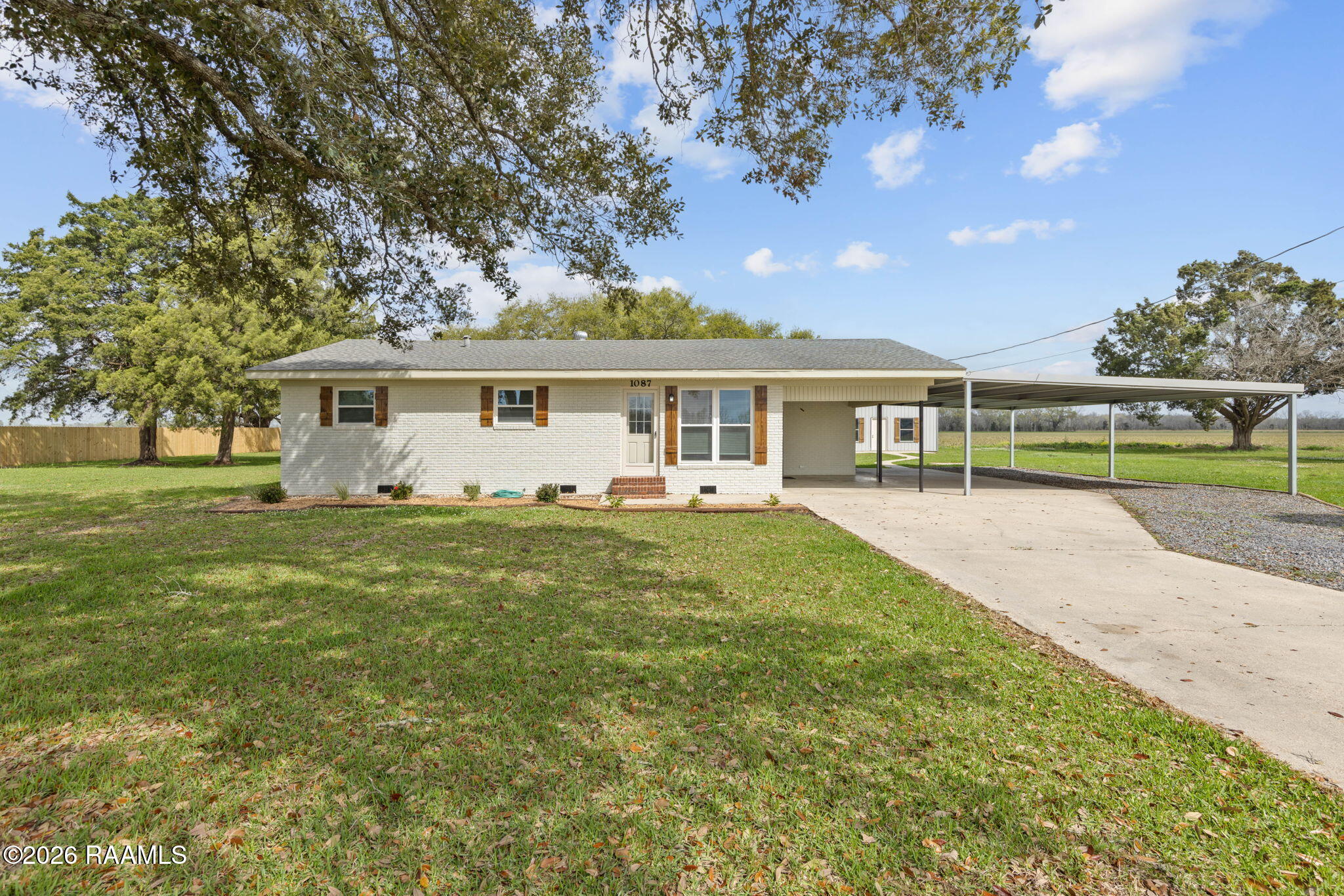 1087 Raspy, St. Martinville LA