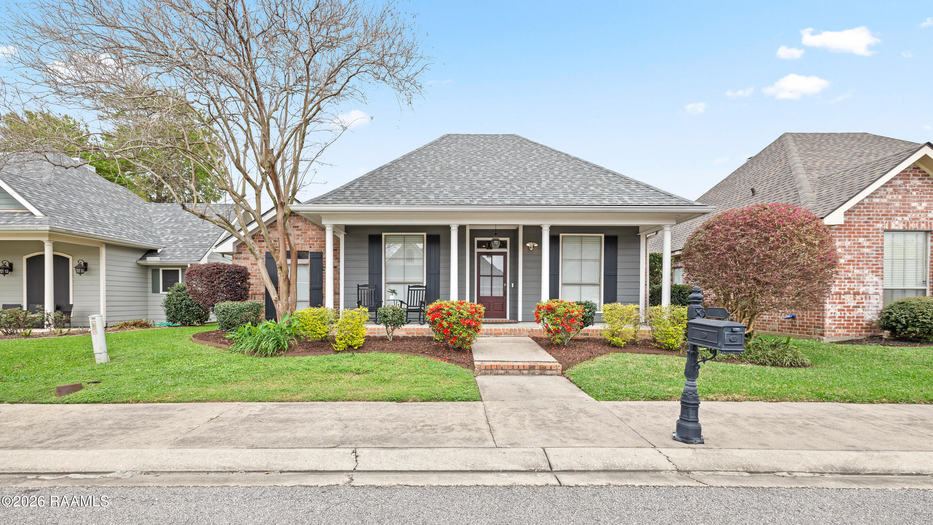 102 Lighthouse Point, Youngsville LA