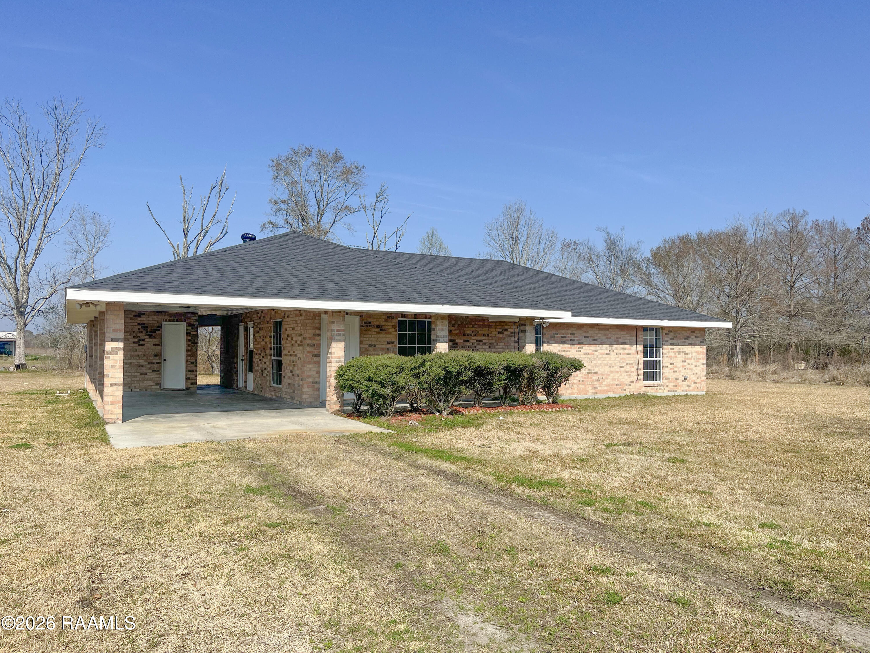 1239 Barras, St. Martinville LA