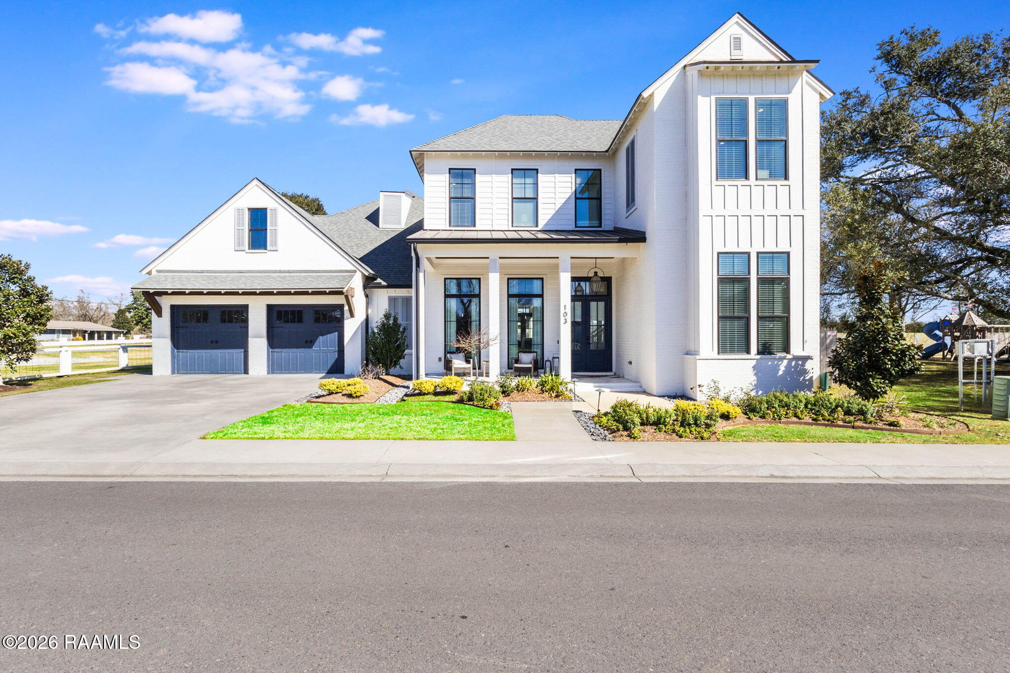 103 Grand Oak, Broussard LA