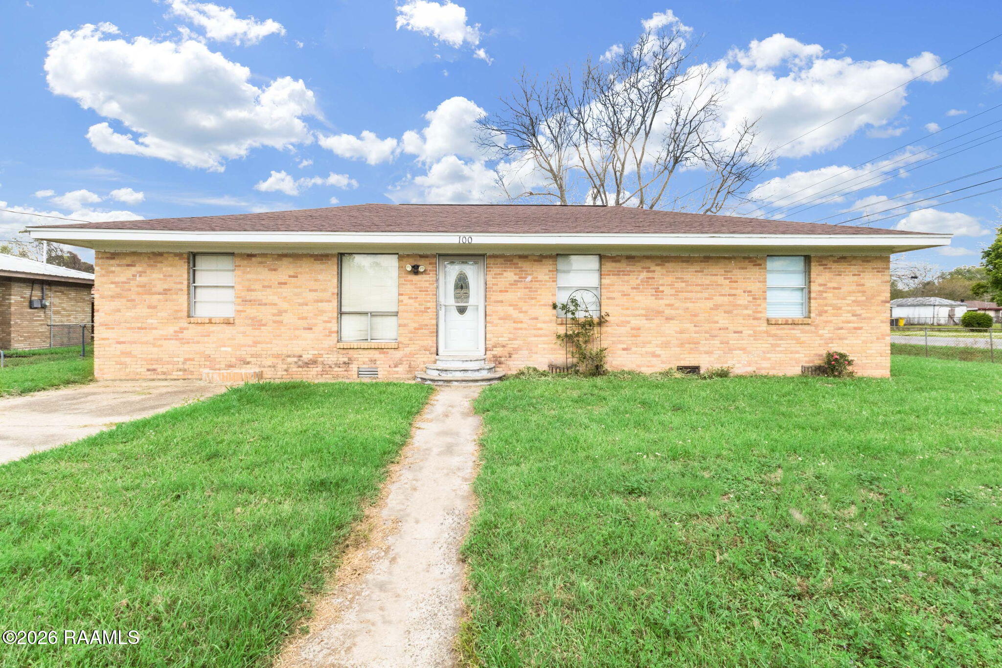 100 Charles, Carencro LA