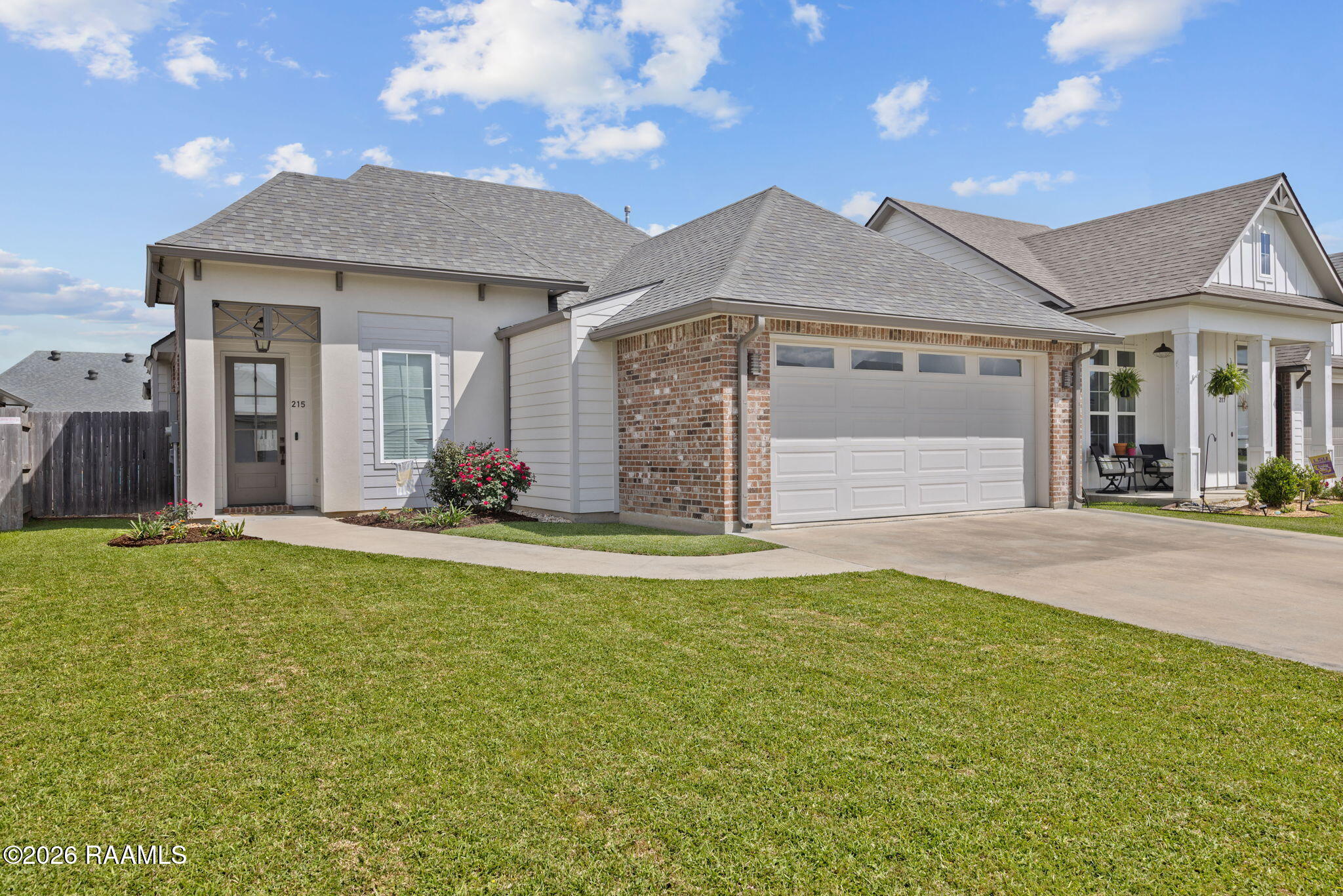 215 Whispering Meadows, Broussard LA