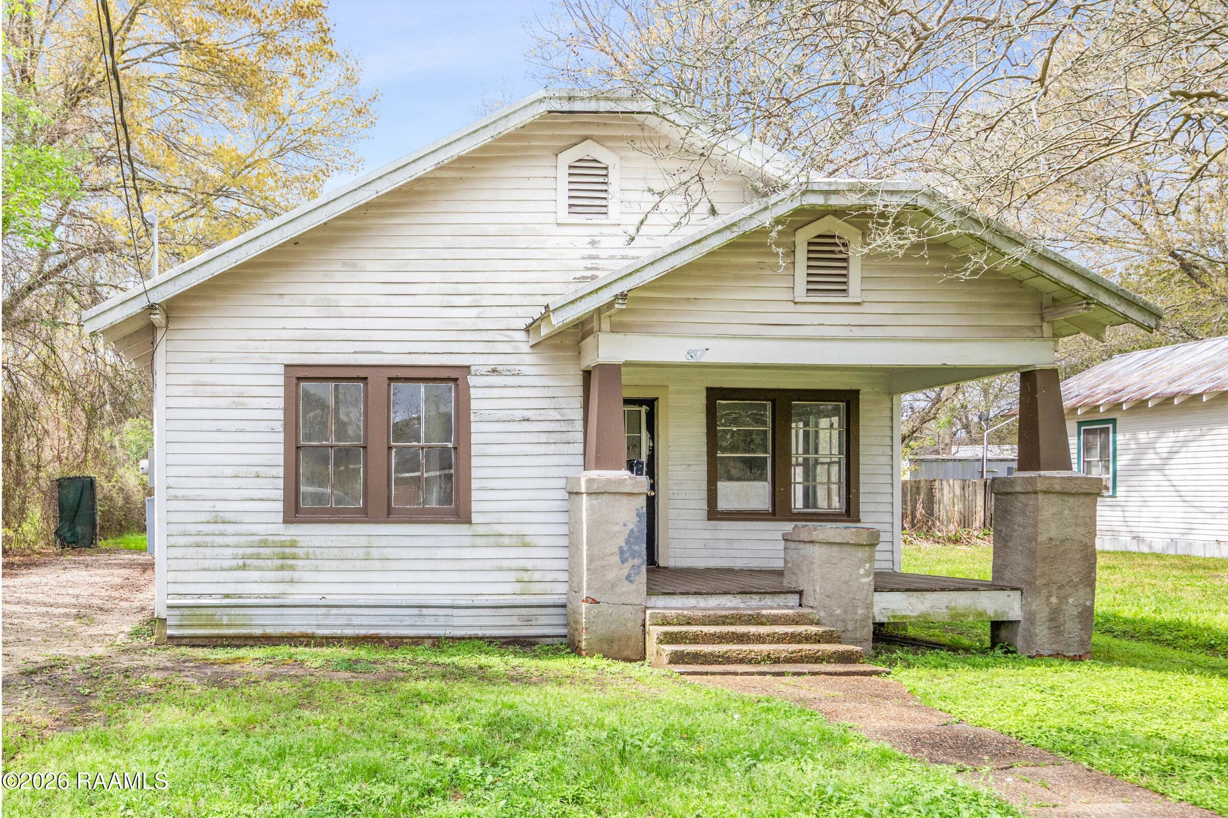 817 Agnes, New Iberia LA