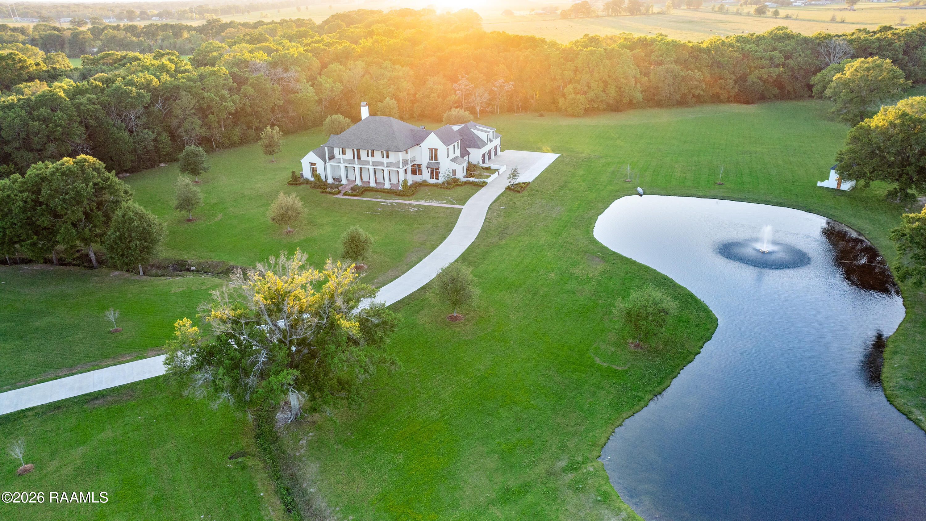 801 Breaux, Lafayette LA