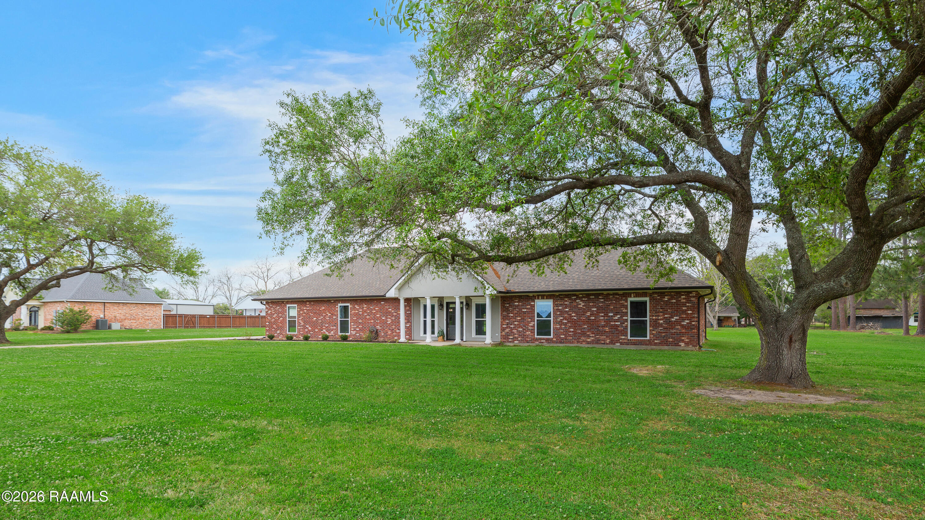 1801 Pembroke, New Iberia LA