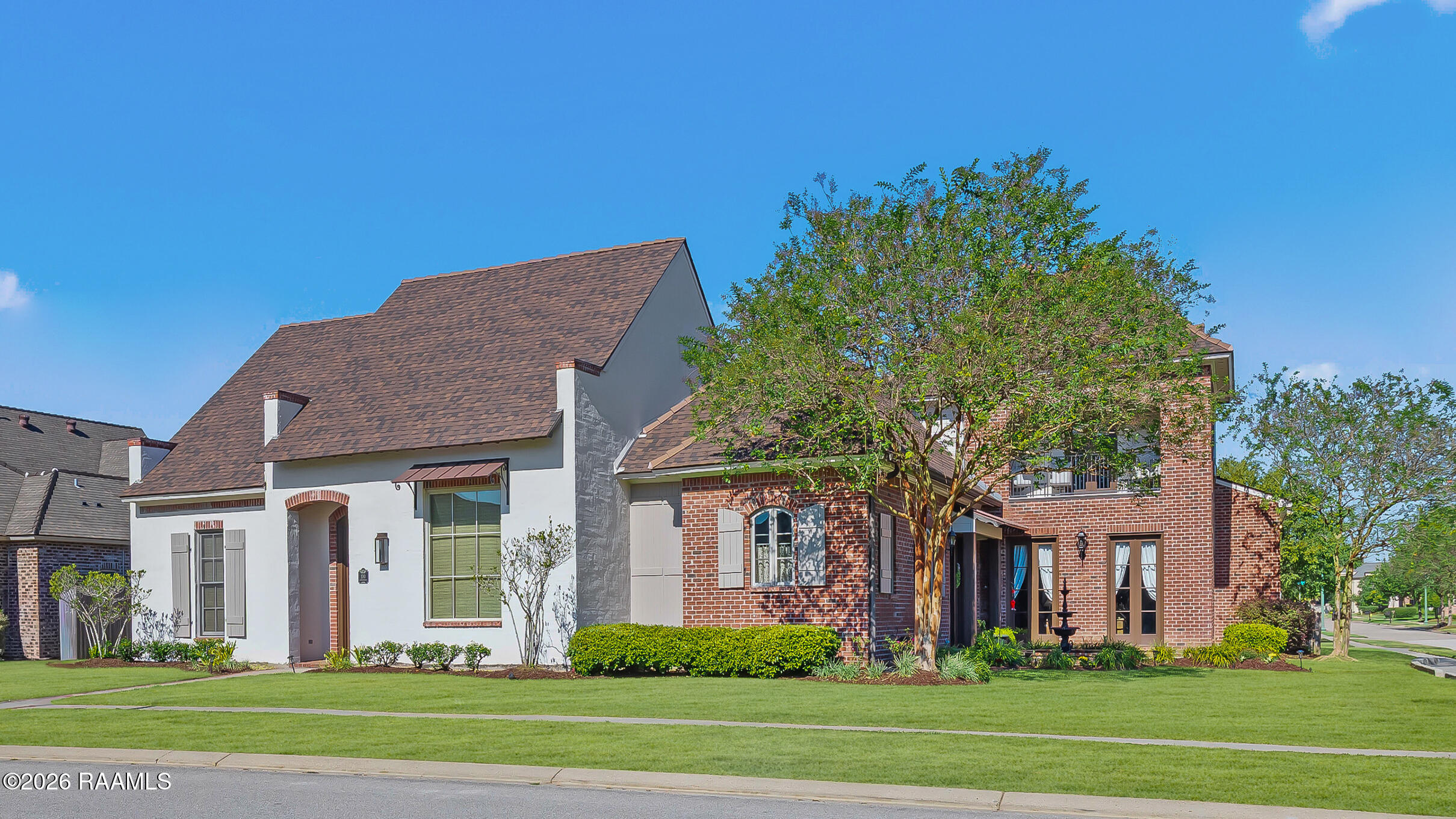 100 Candlewood, Lafayette LA