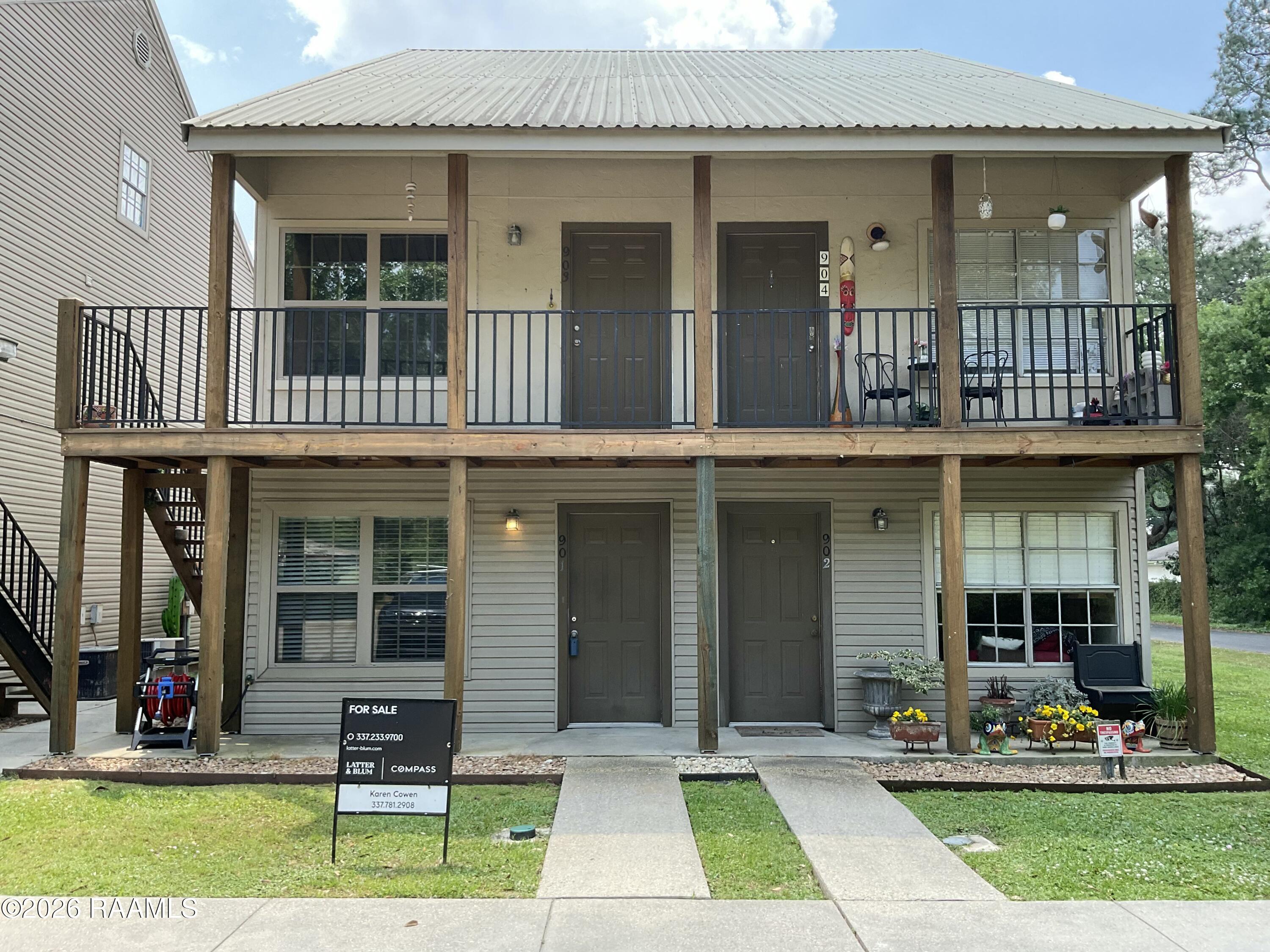300 Lozes, Lafayette LA