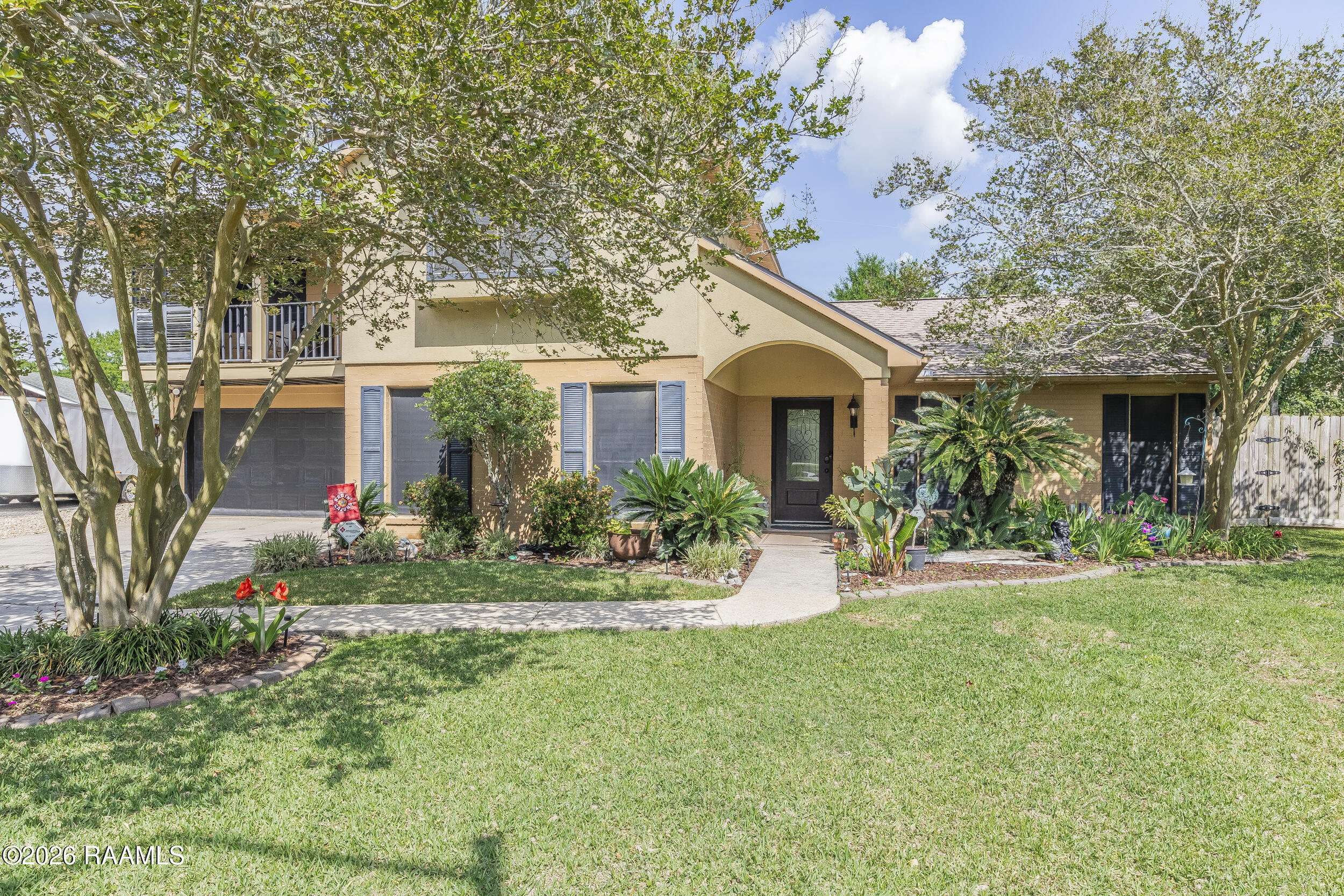 102 Longwood, Lafayette LA
