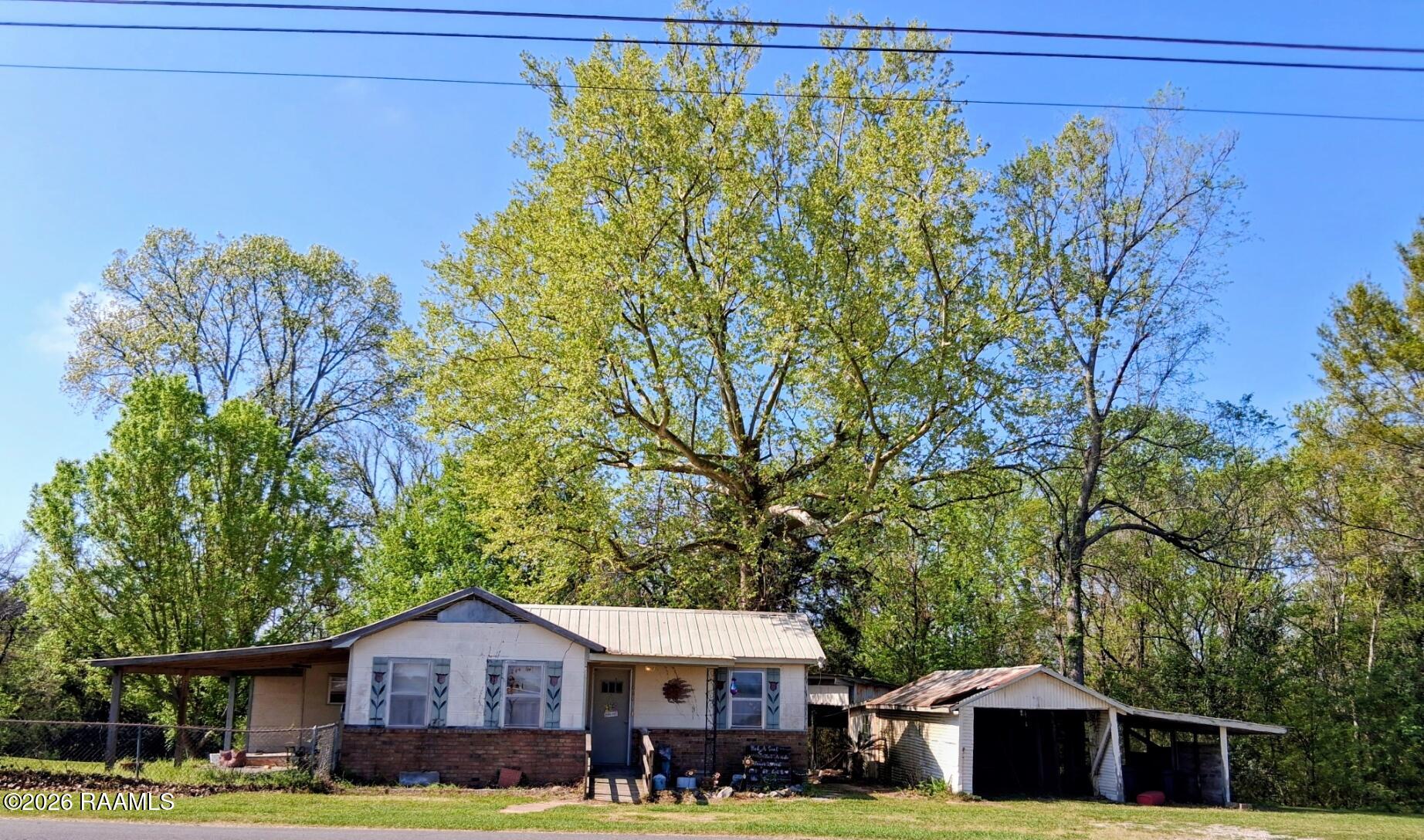 660 Couvillion, Moreauville LA