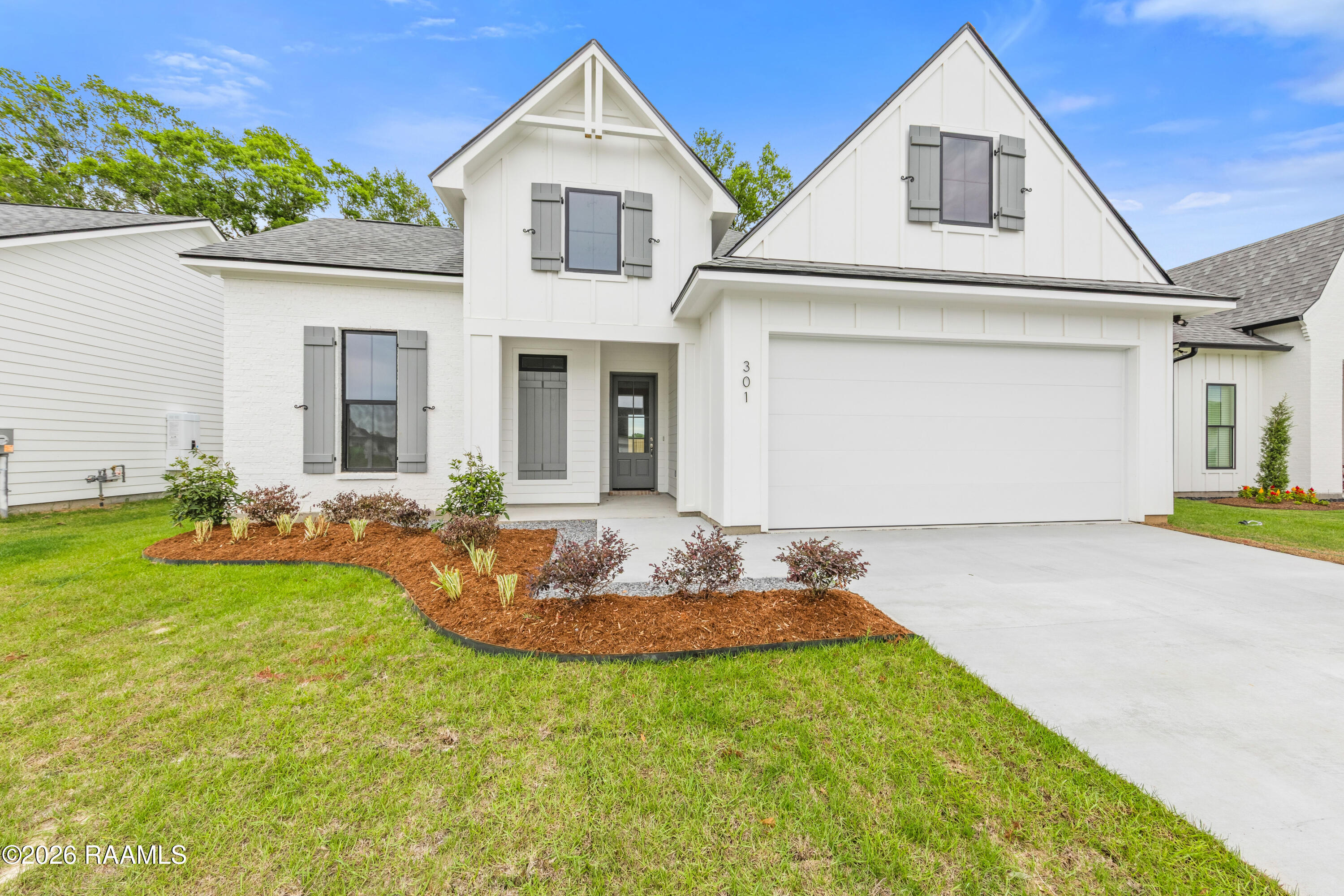 301 Grand Oak, Broussard LA