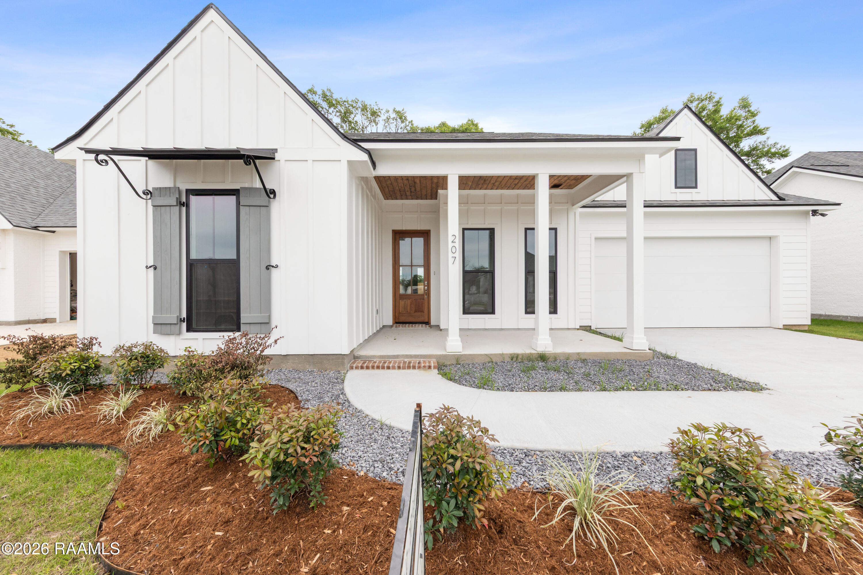 207 Grand Oak, Broussard LA