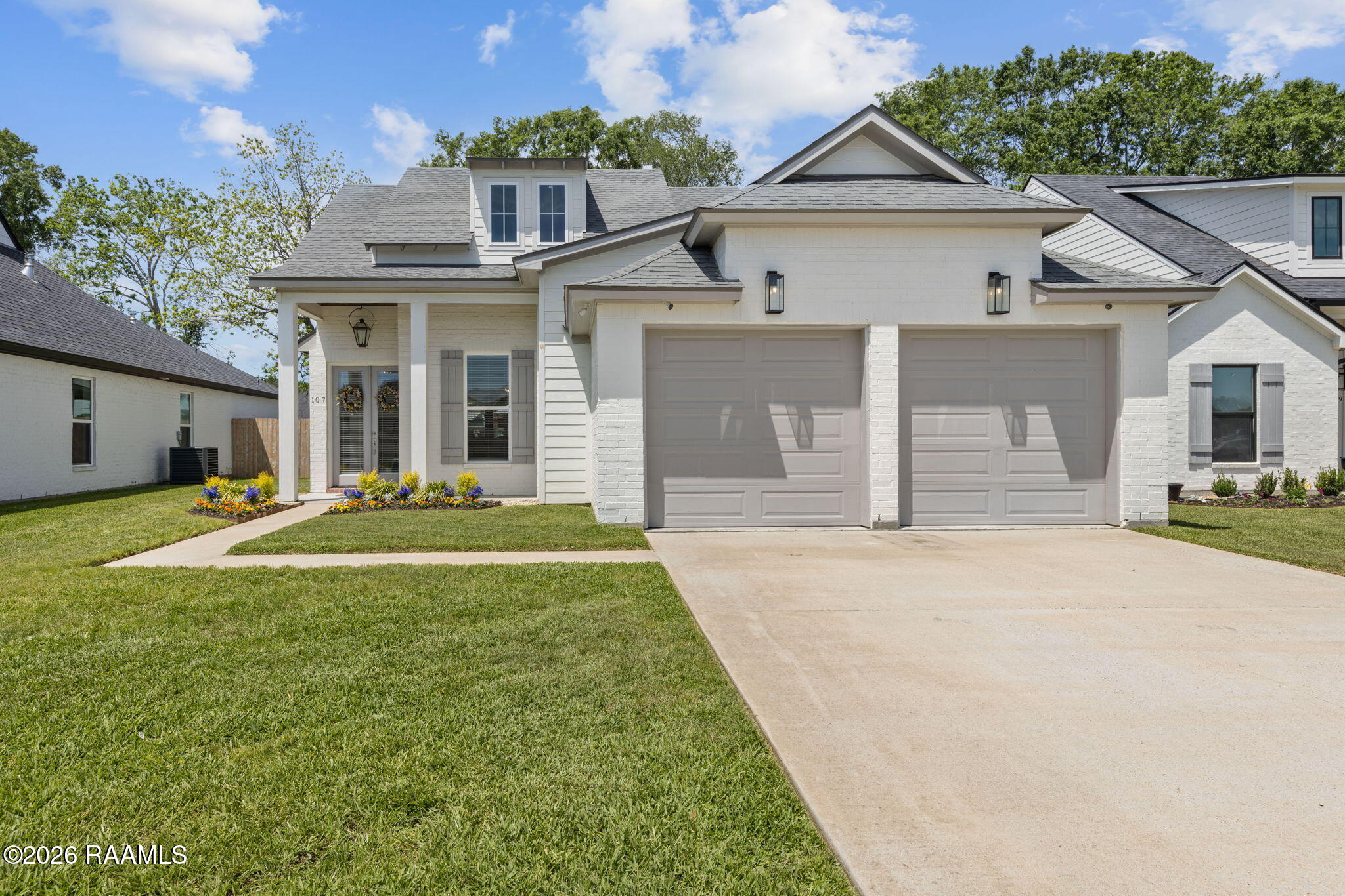 107 Lakes Edge, Broussard LA