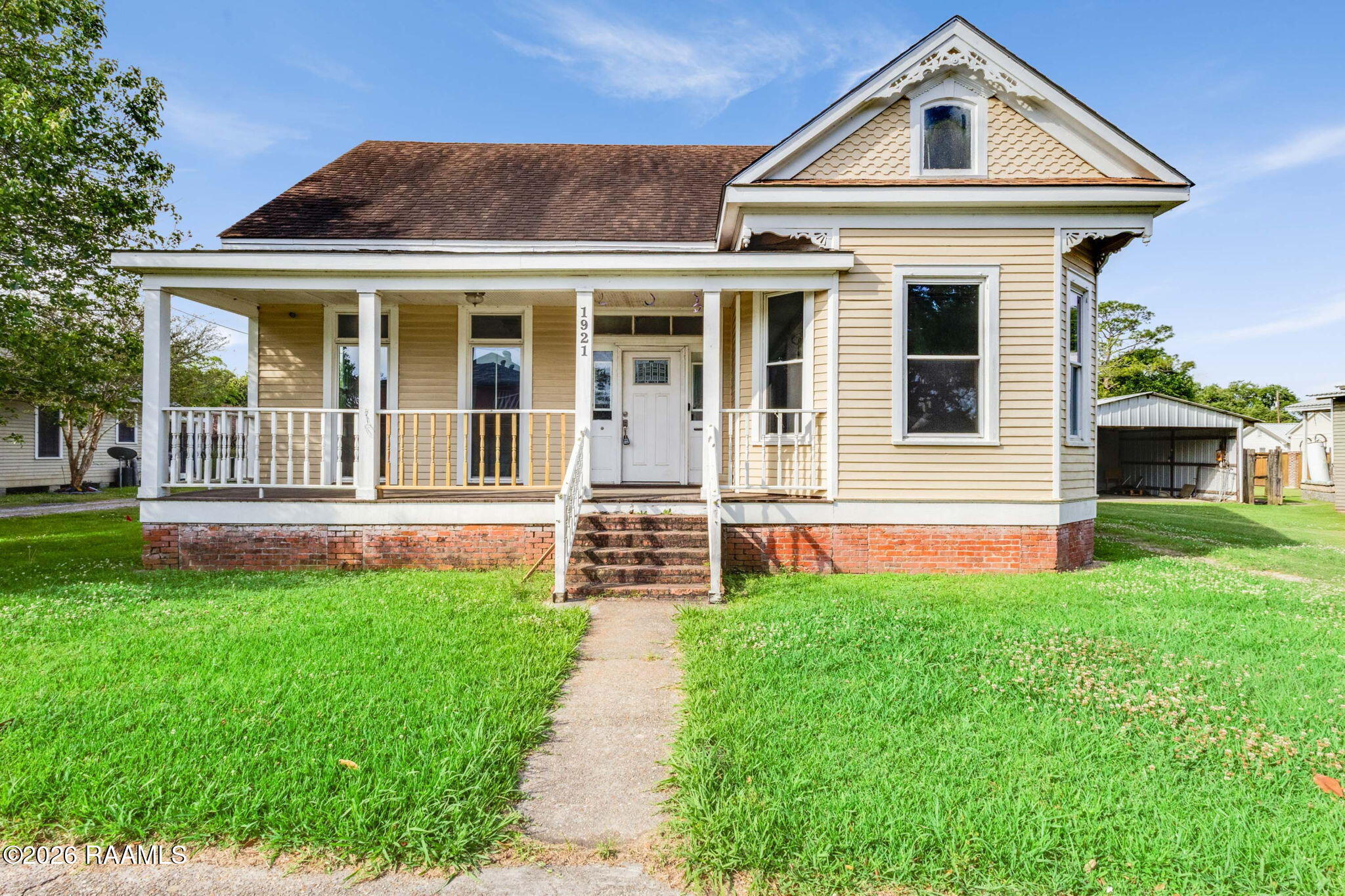 1921 Main, Jeanerette LA