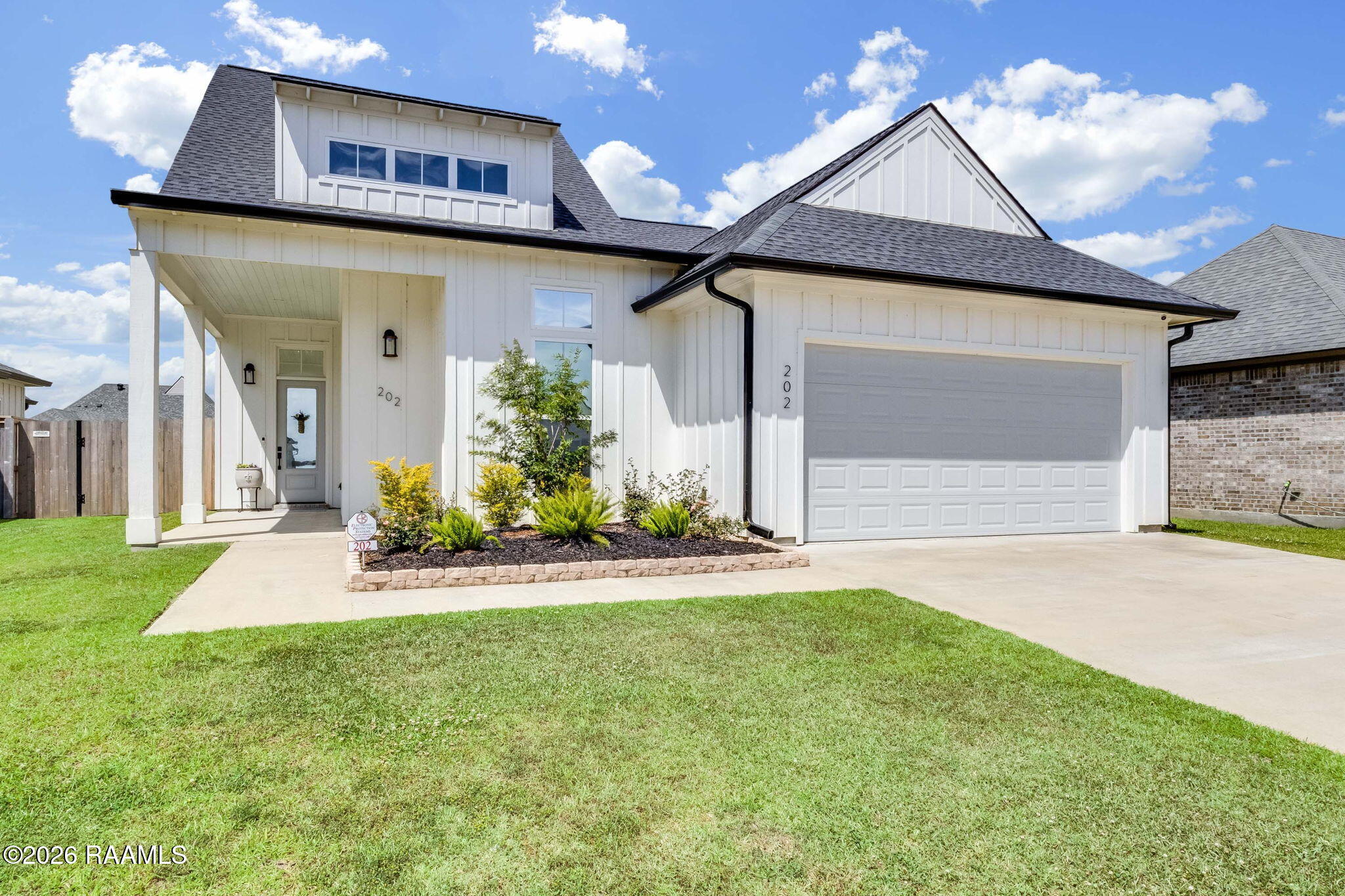 202 Buenos Aires, Youngsville LA