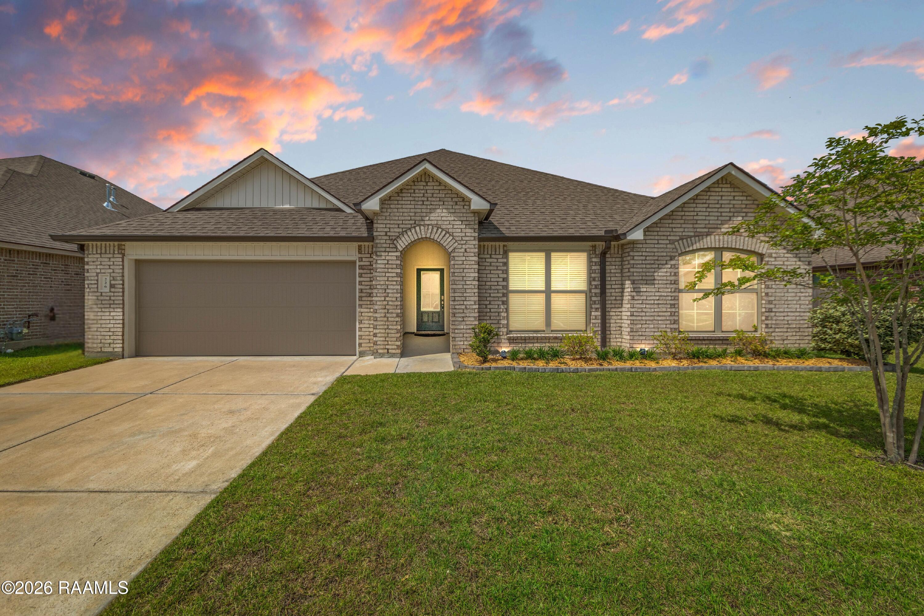 226 S South Lakepointe Drive, Lafayette LA