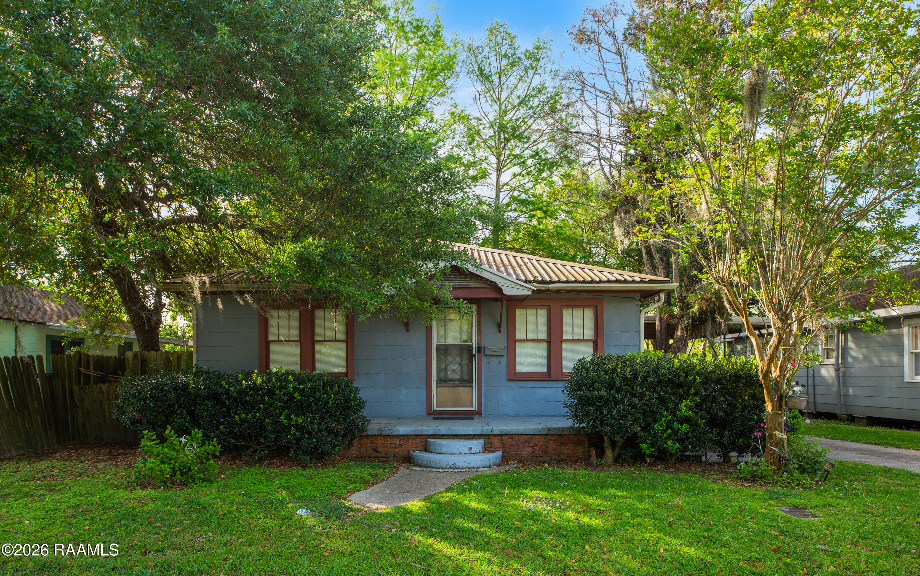1532 Sterling, Franklin LA