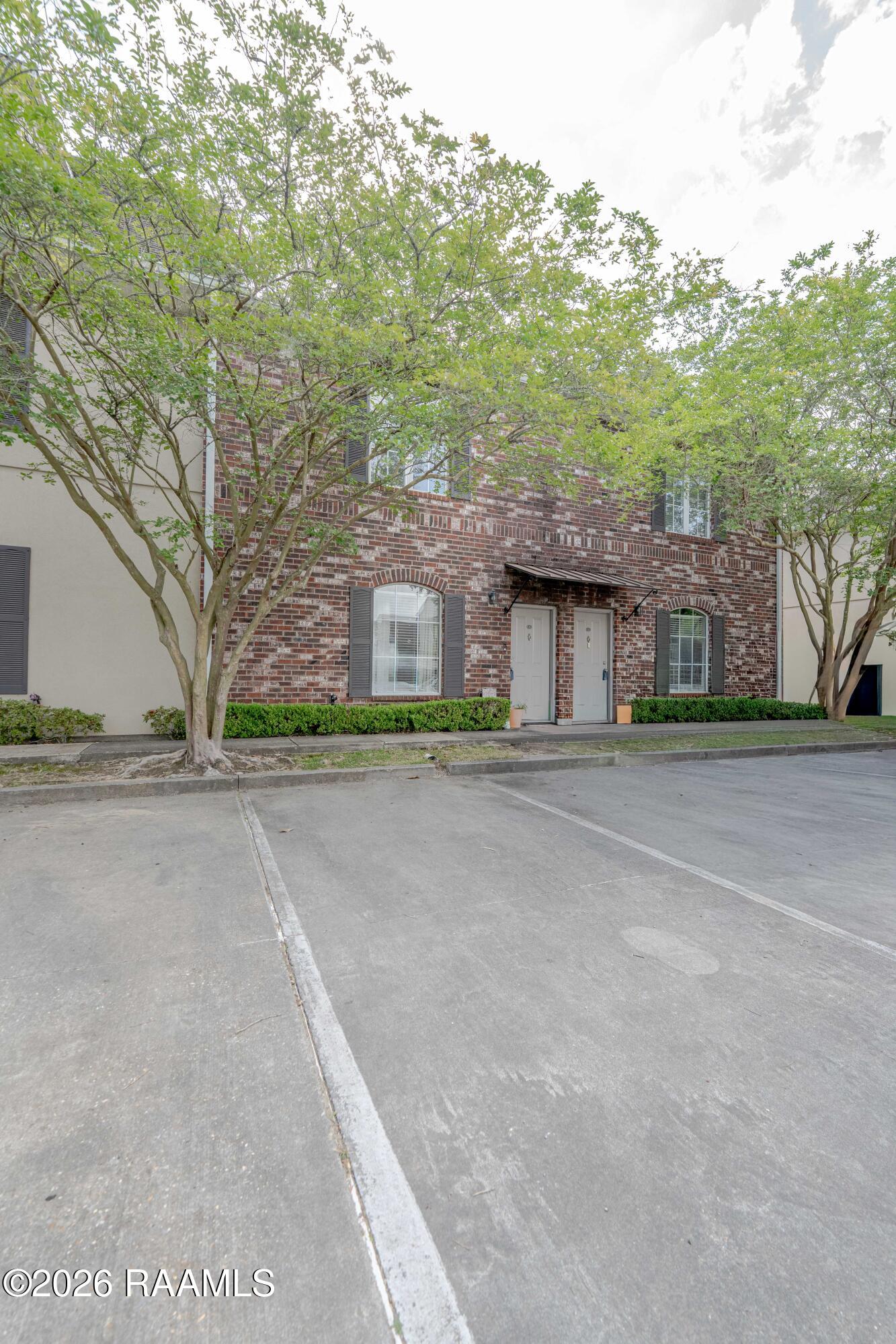 2405 Brightside, Baton Rouge LA