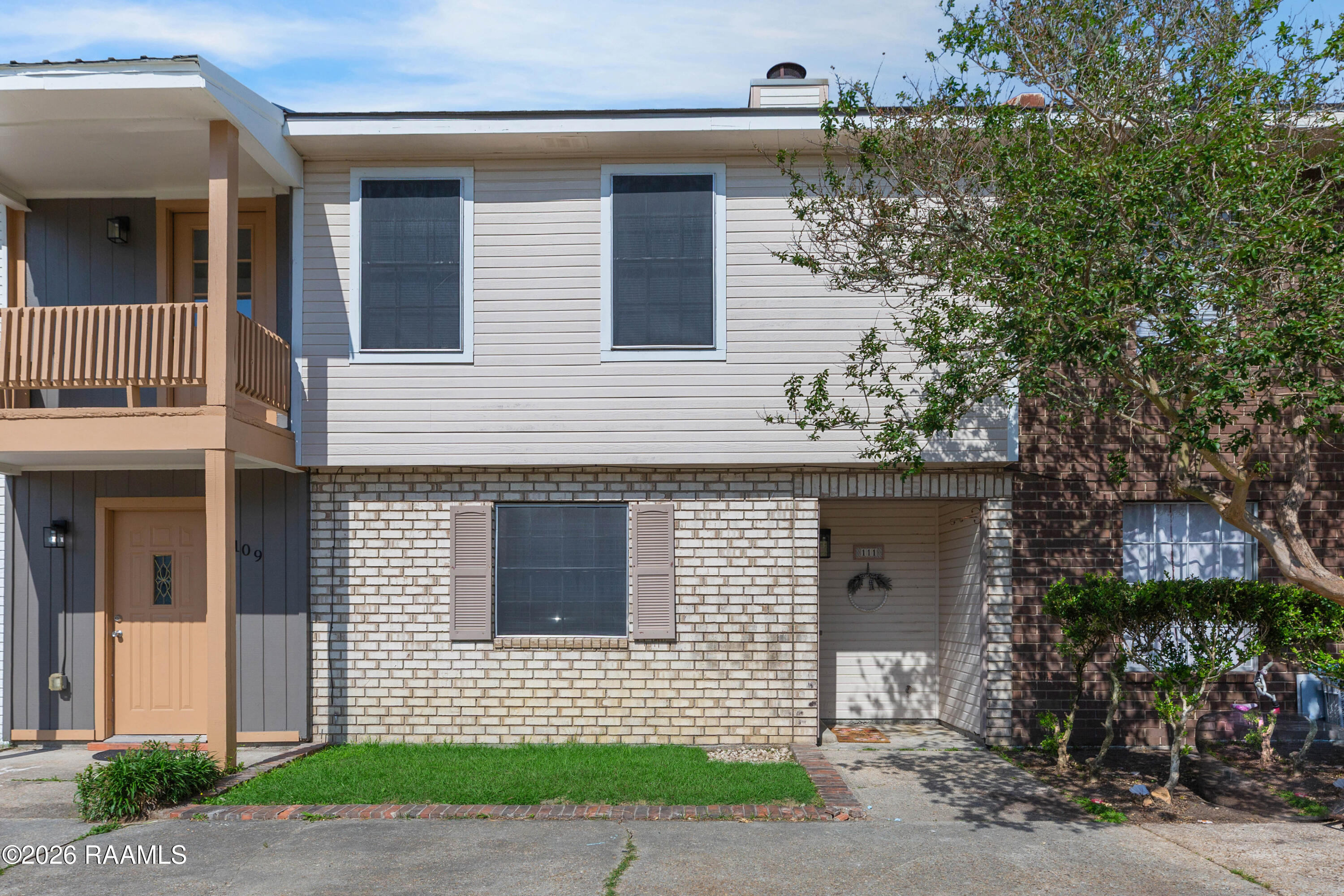 111 Courtney, Duson LA