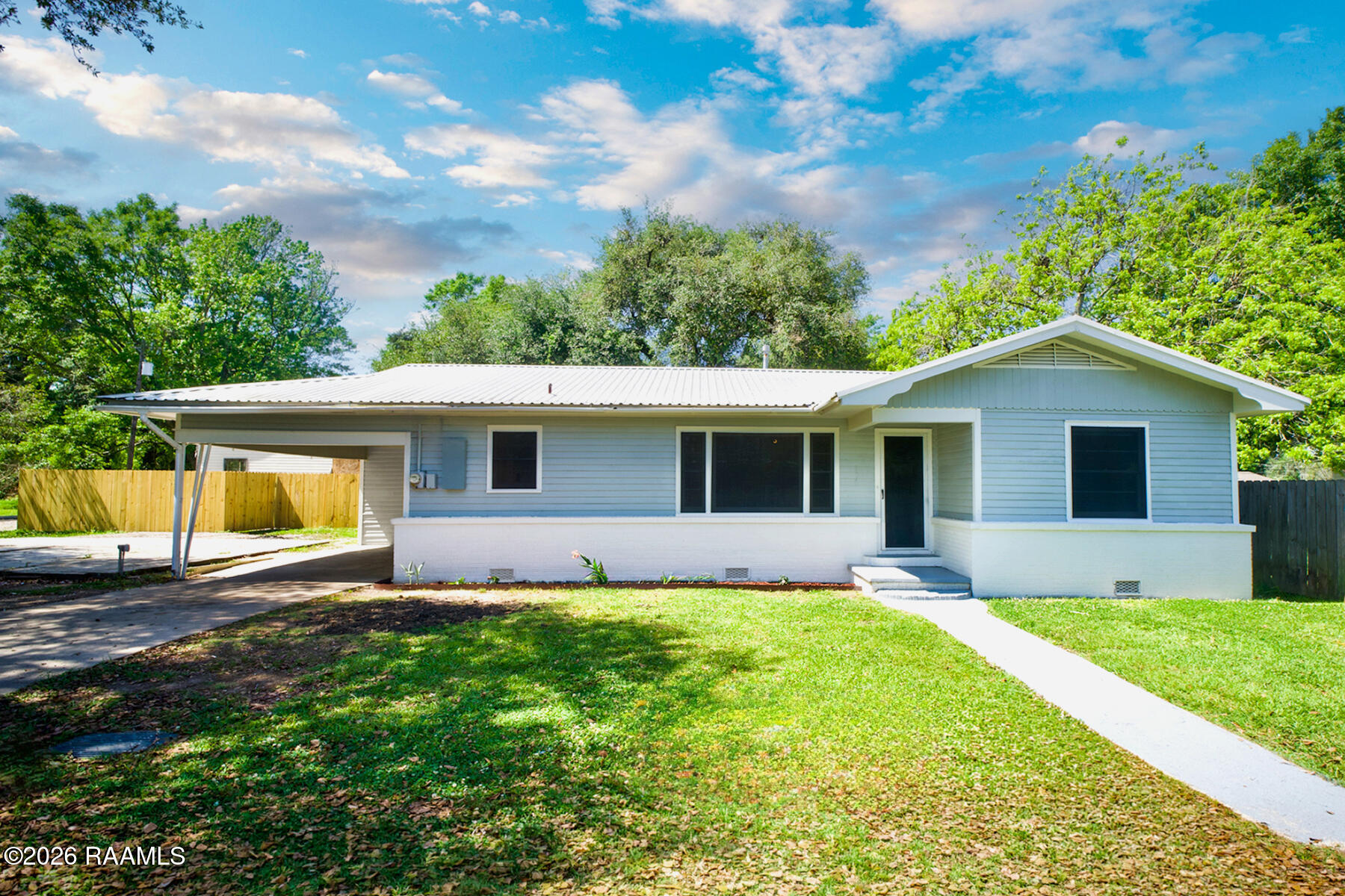 404 9th, Breaux Bridge LA