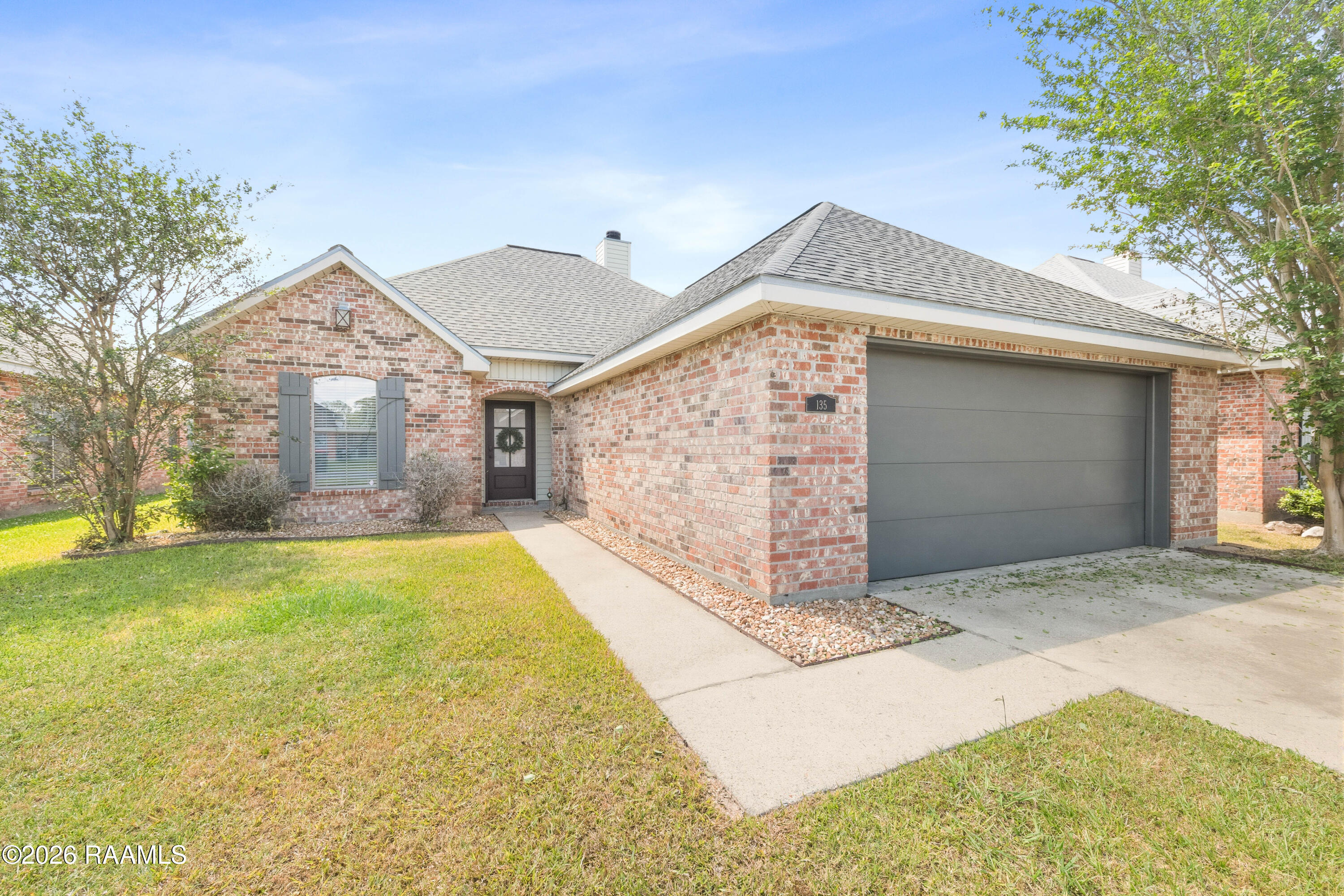 135 Legend Creek, Youngsville LA
