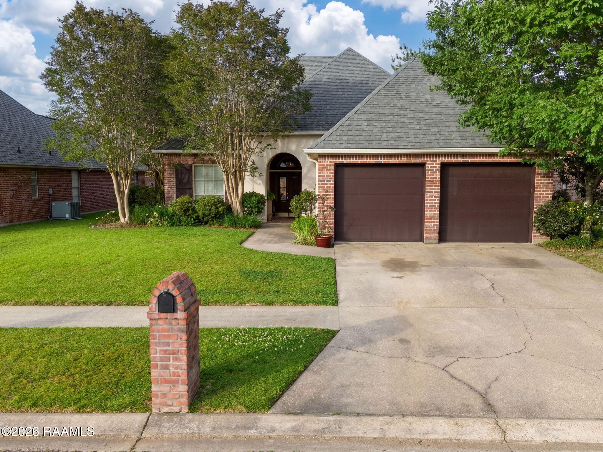 212 Greenhaven, Lafayette LA