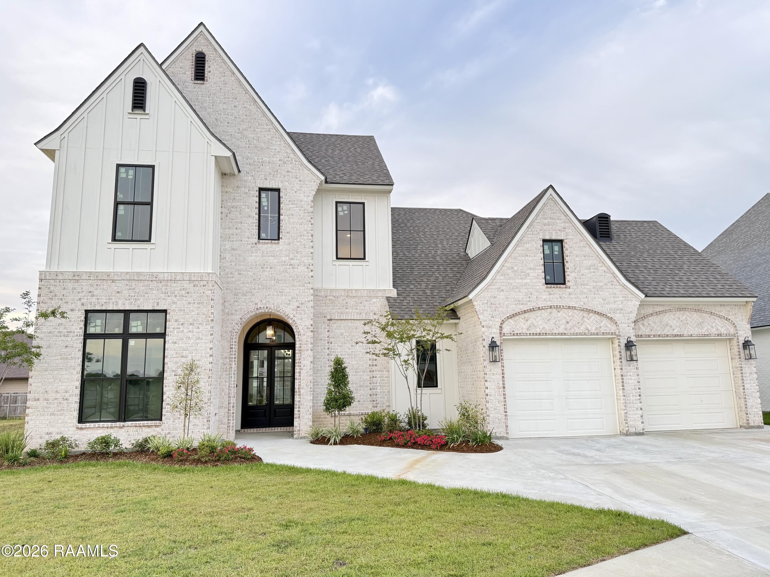 214 Sabal Grove, Youngsville LA