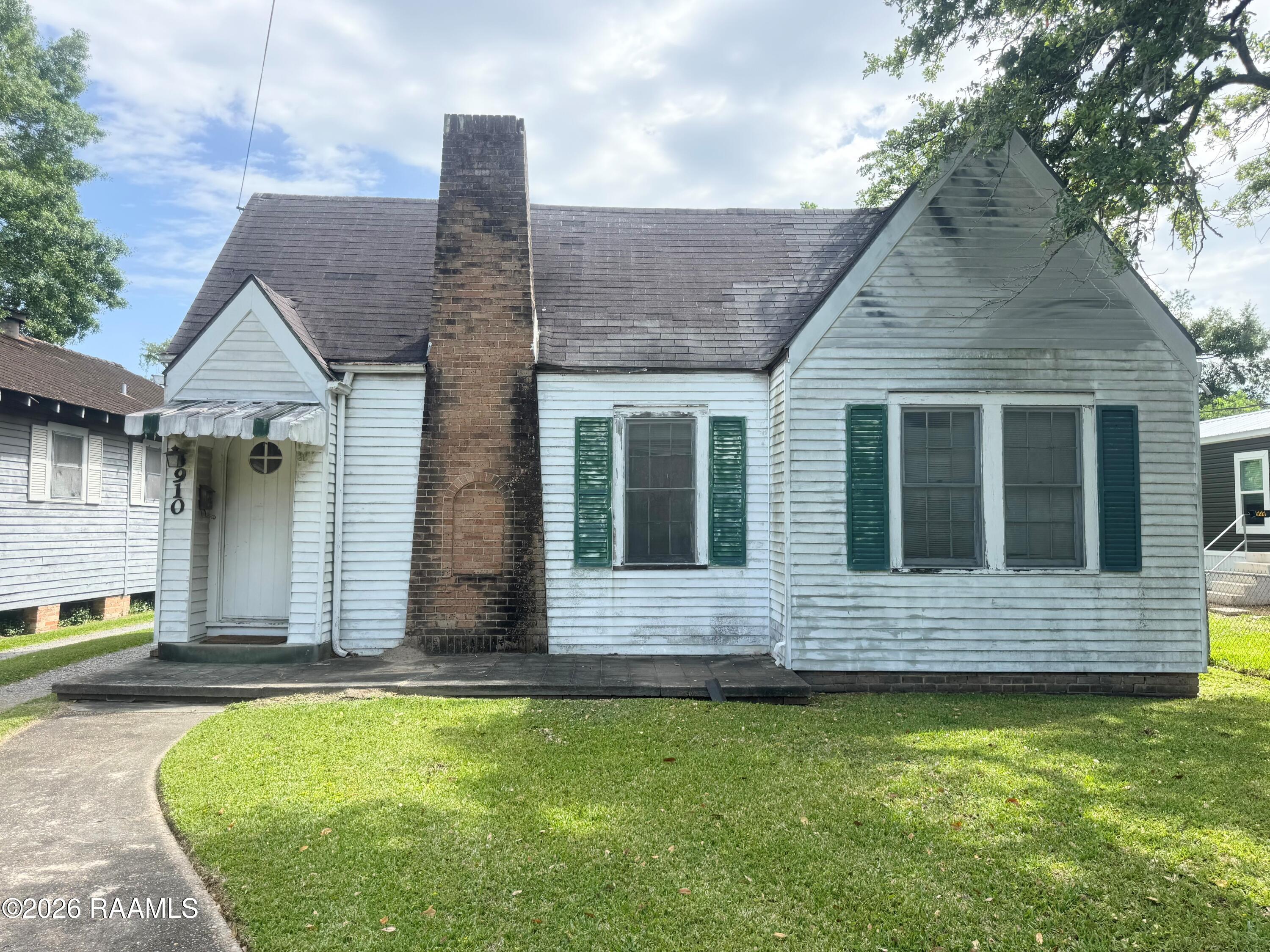 910 W Main, New Iberia LA