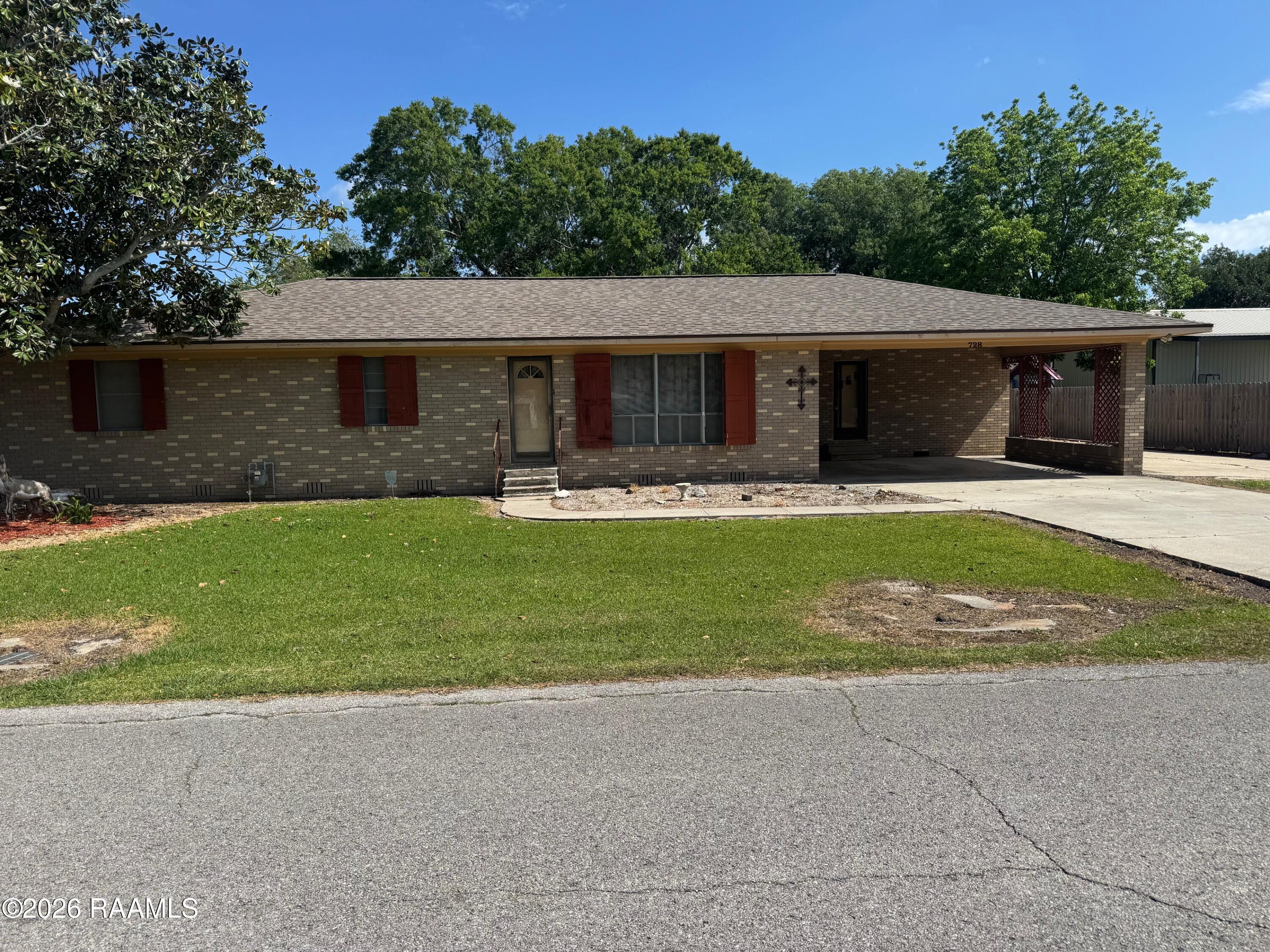 728 Beau Chene, Erath LA