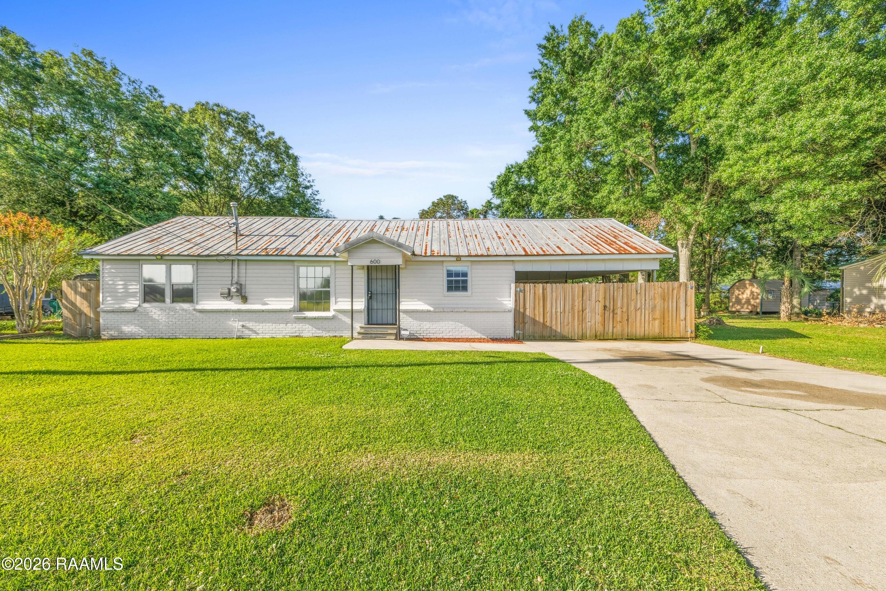 600 E Jane, Abbeville LA