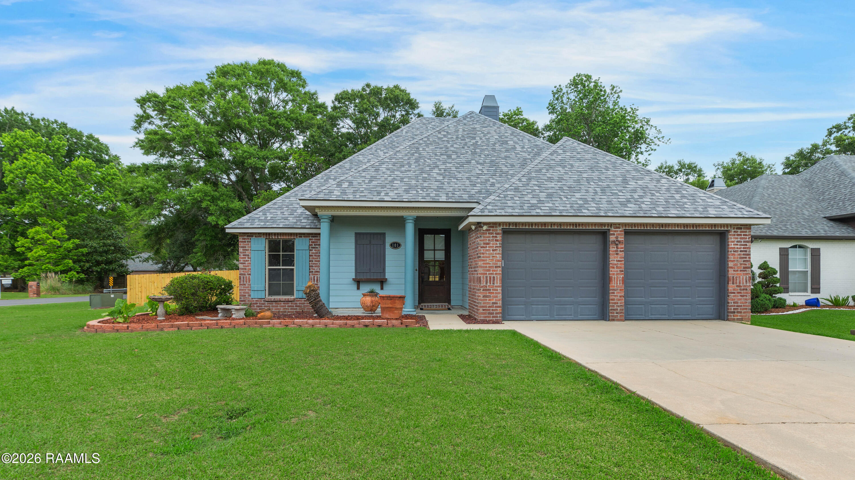 101 Spring Lake, Lafayette LA