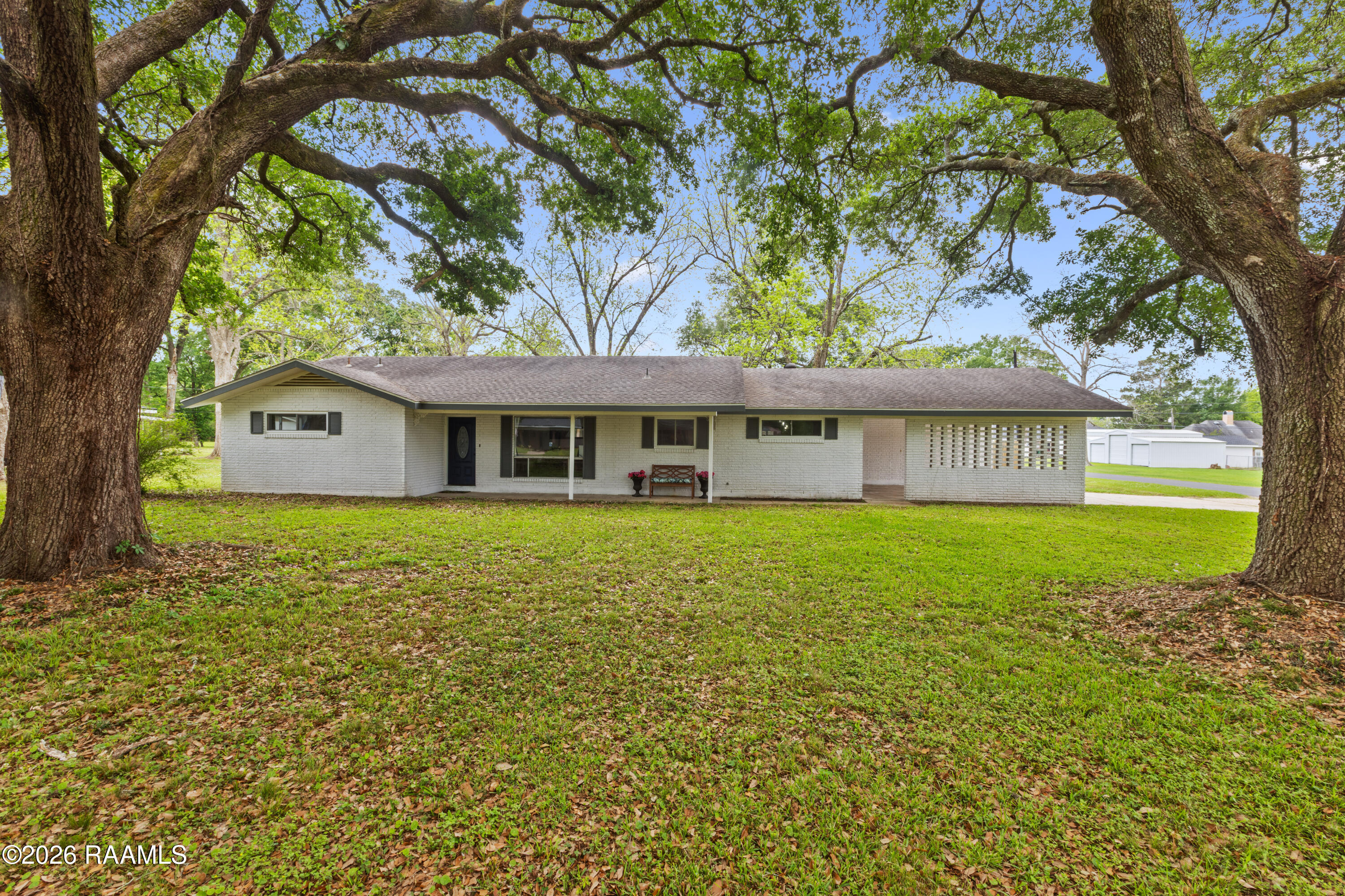 211 Mitze, Lafayette LA