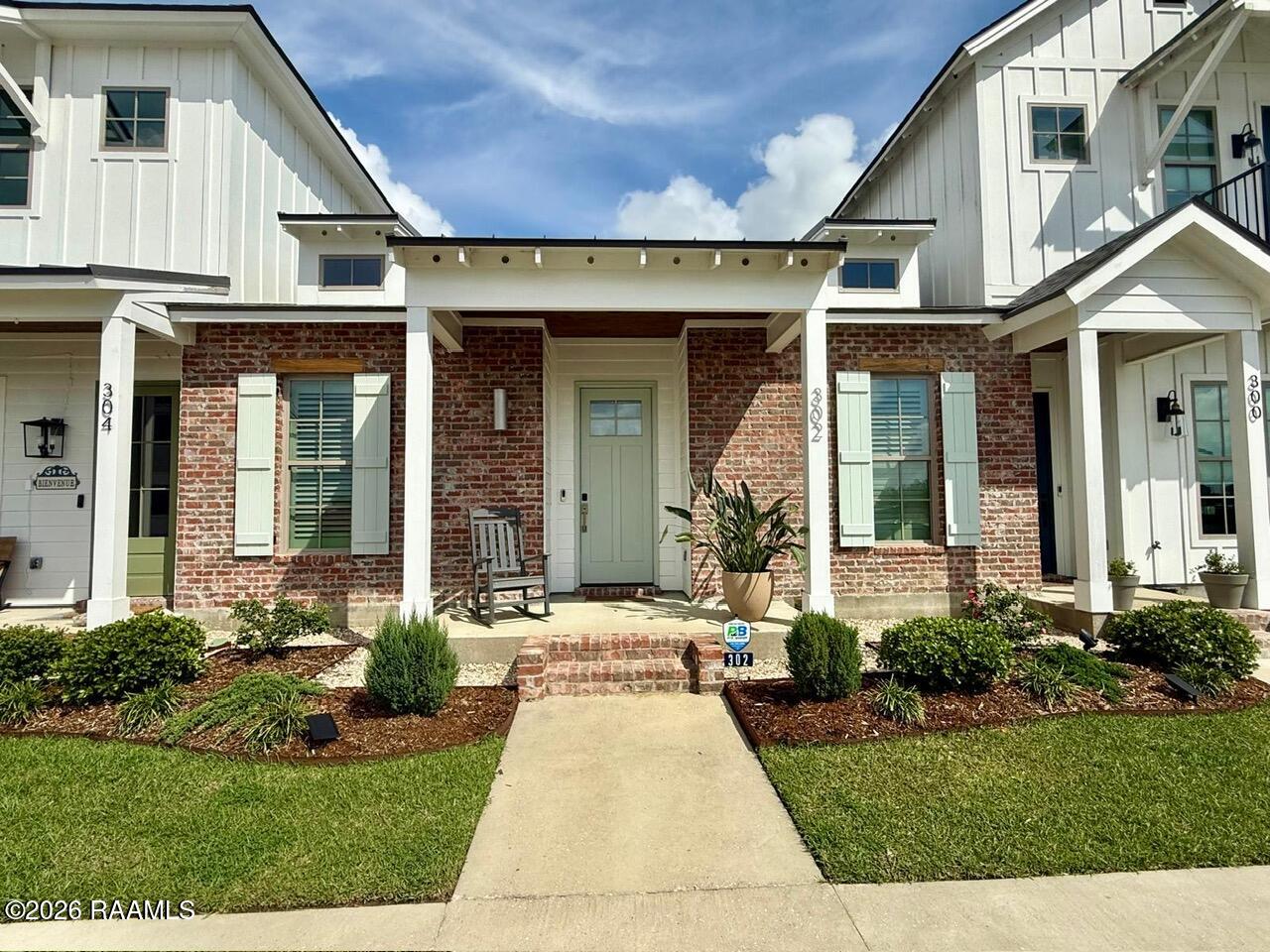 302 Sandstone, Scott LA