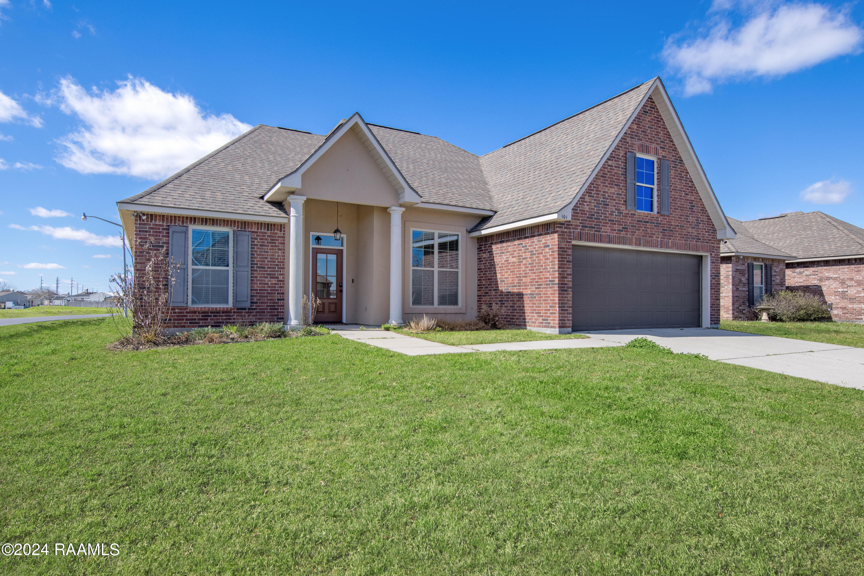 101 Green Mountain Ridge, Youngsville LA
