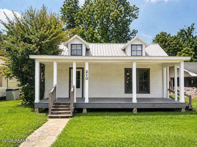 210 5th, Abbeville LA