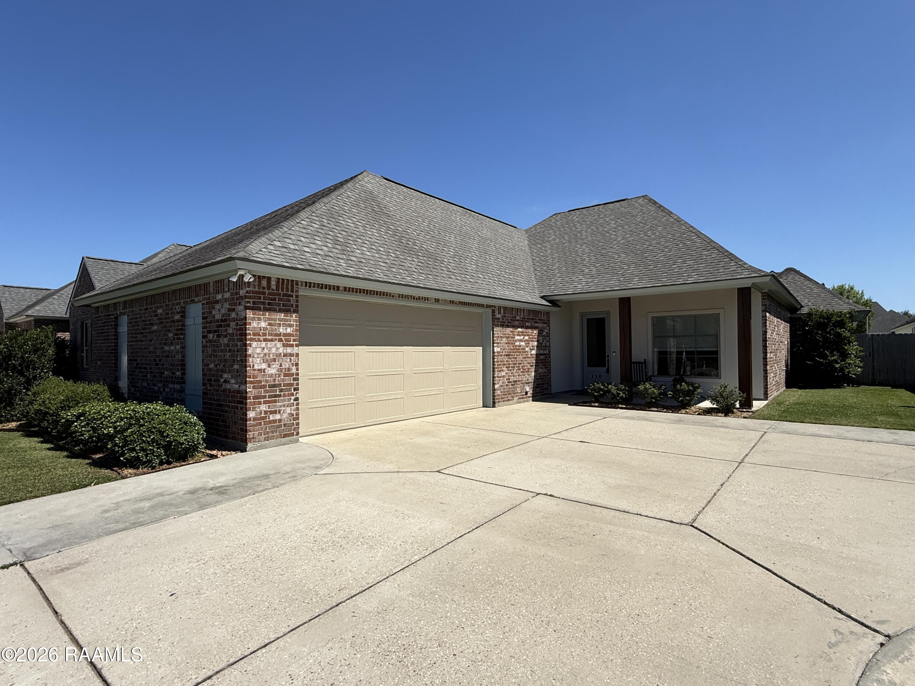 110 Olivewood, Lafayette LA