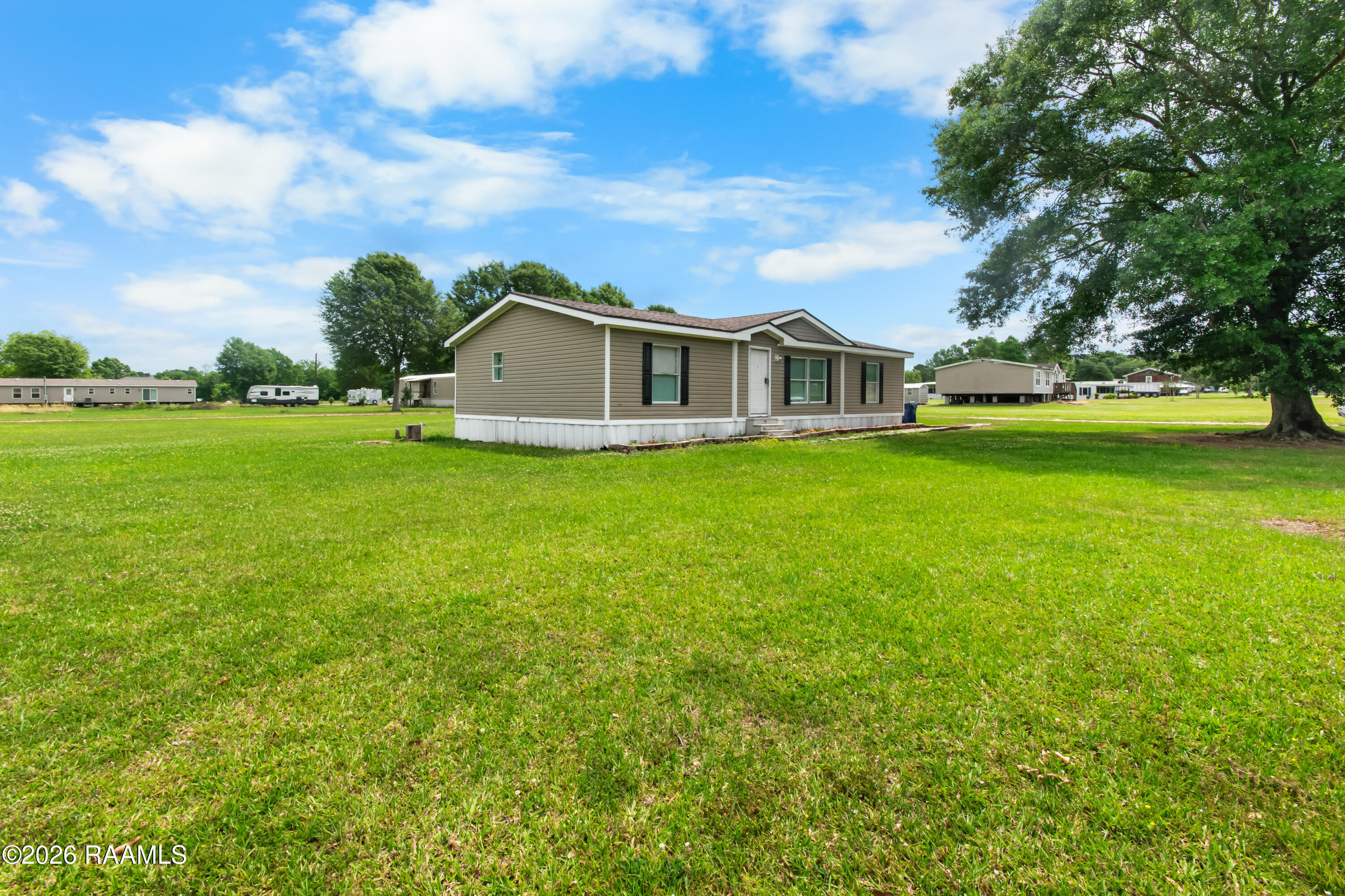 1002 Janine, Youngsville LA