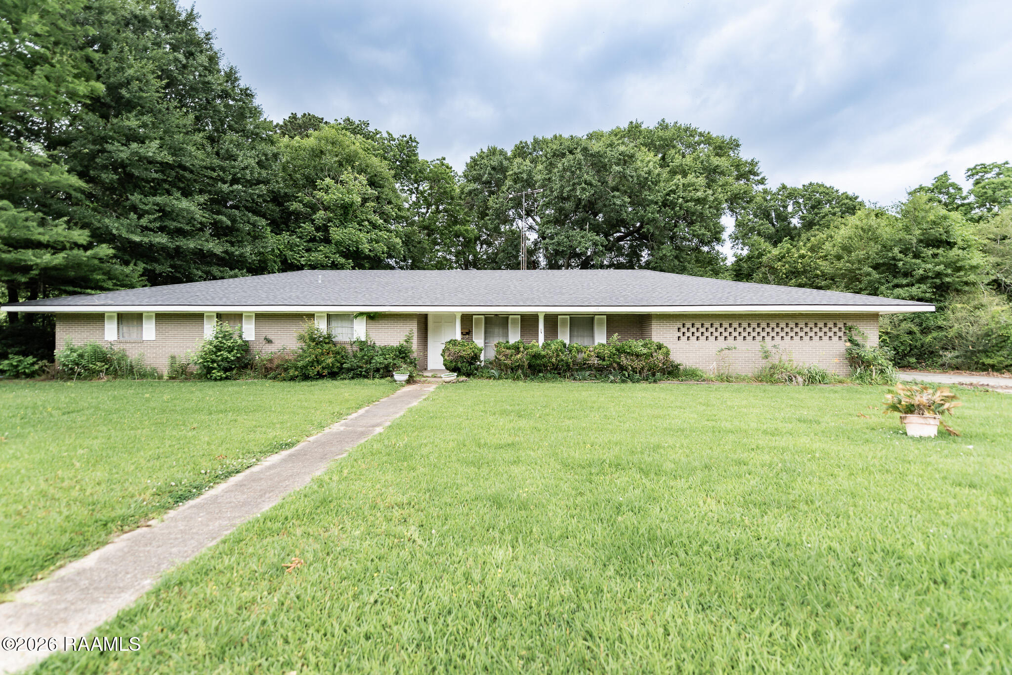 917 Choctaw, Opelousas LA
